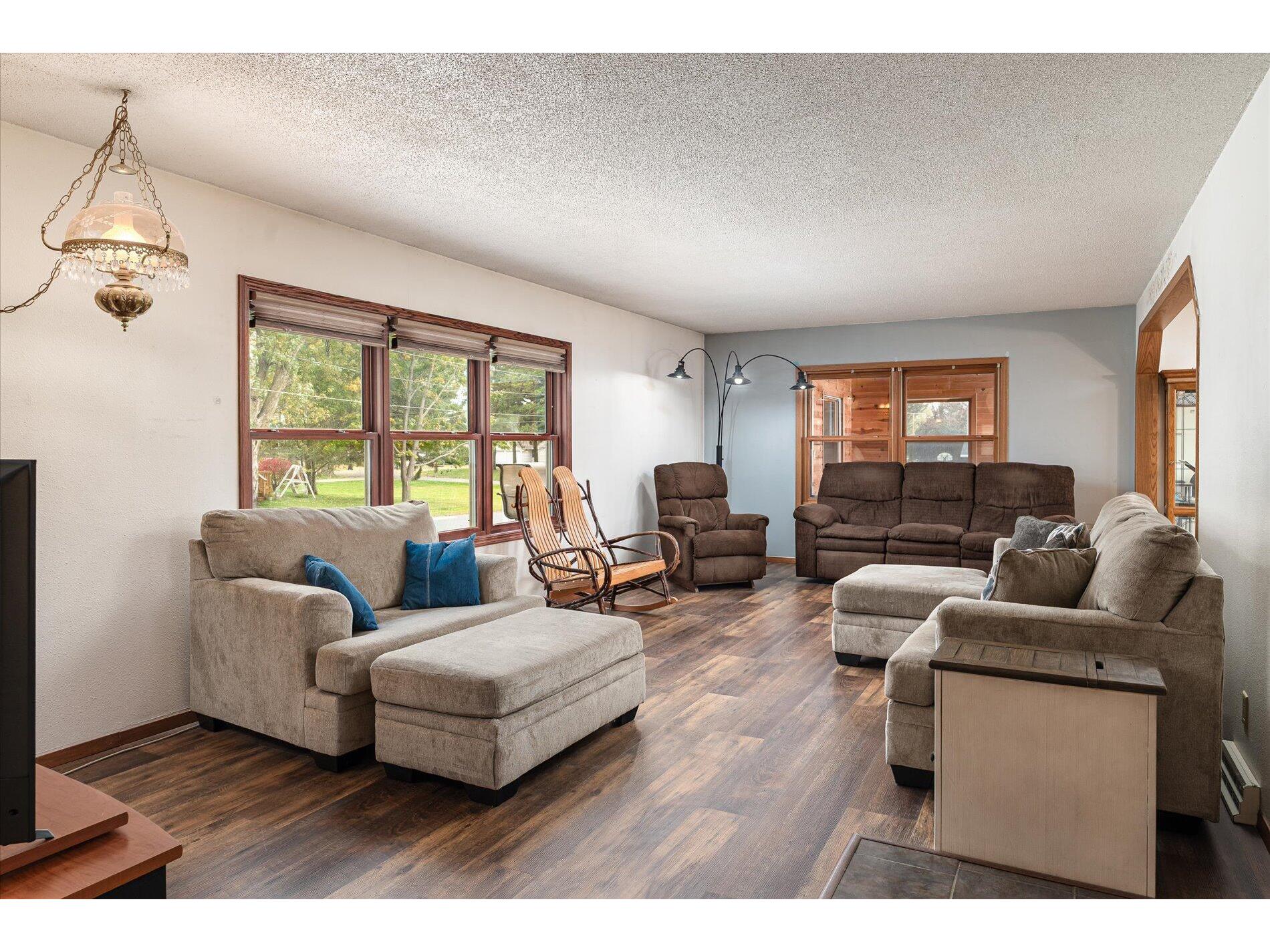 215 Coon Prairie Westby WI 54667 1940586 image7