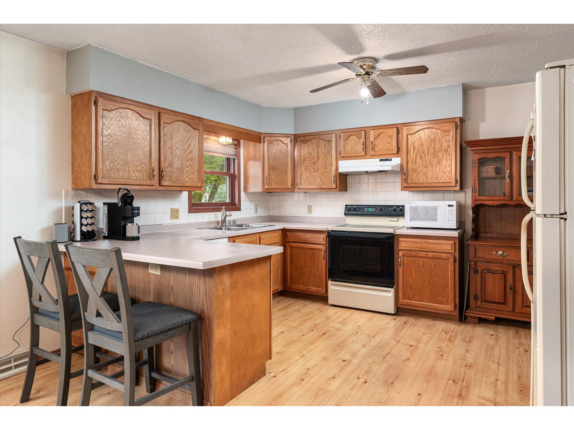 215 Coon Prairie Westby WI 54667 1940586 image8