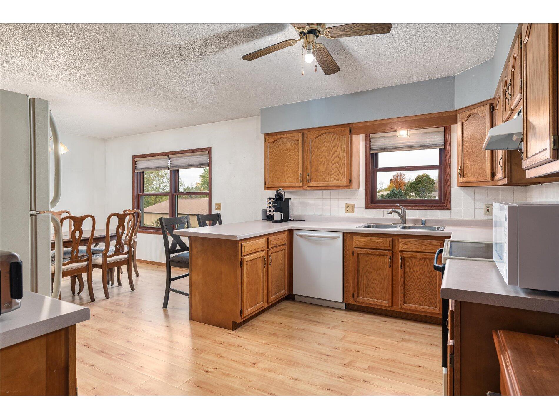 215 Coon Prairie Westby WI 54667 1940586 image9