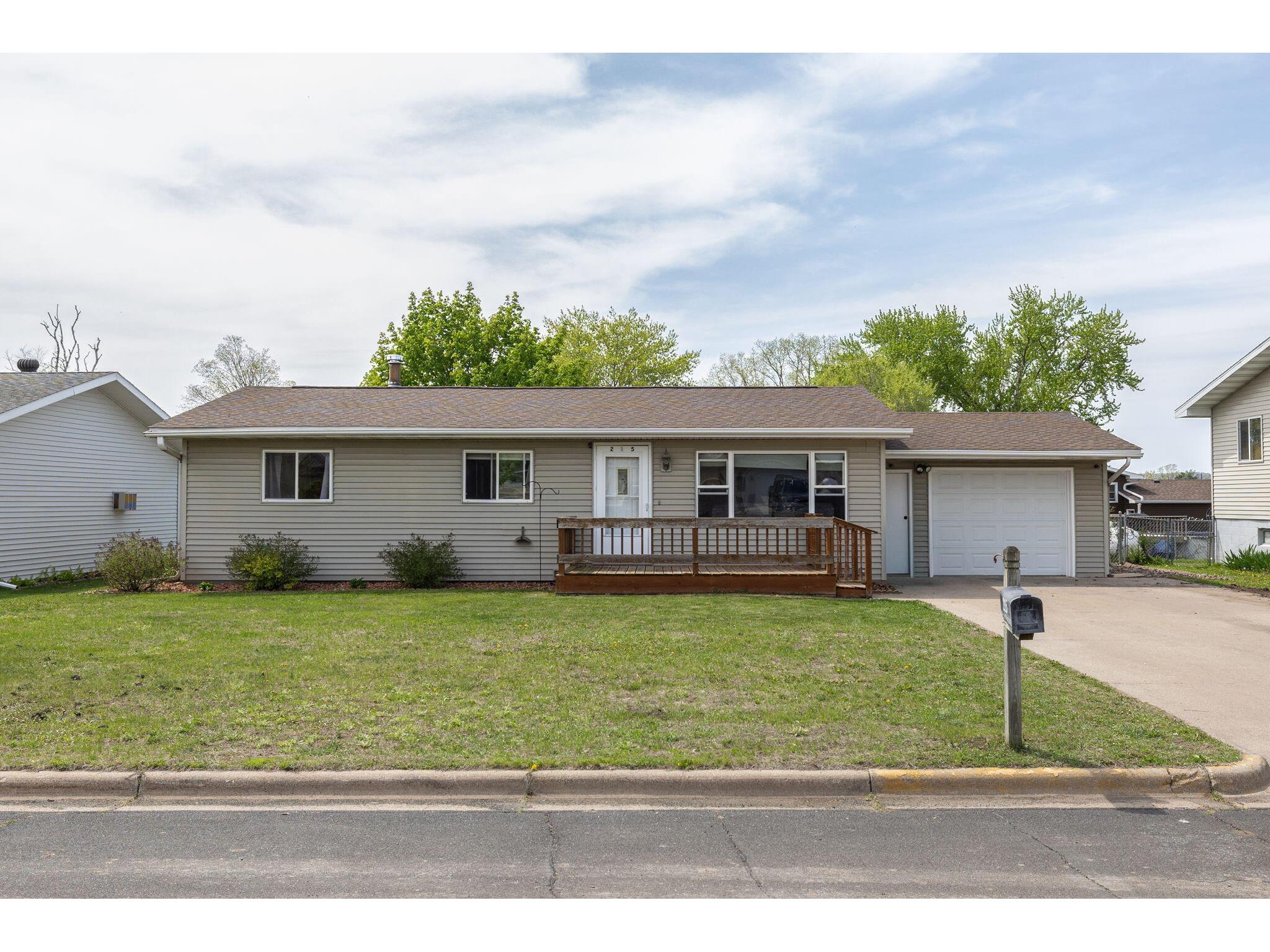 215 Elm Stoddard WI 54658 1916955 image1