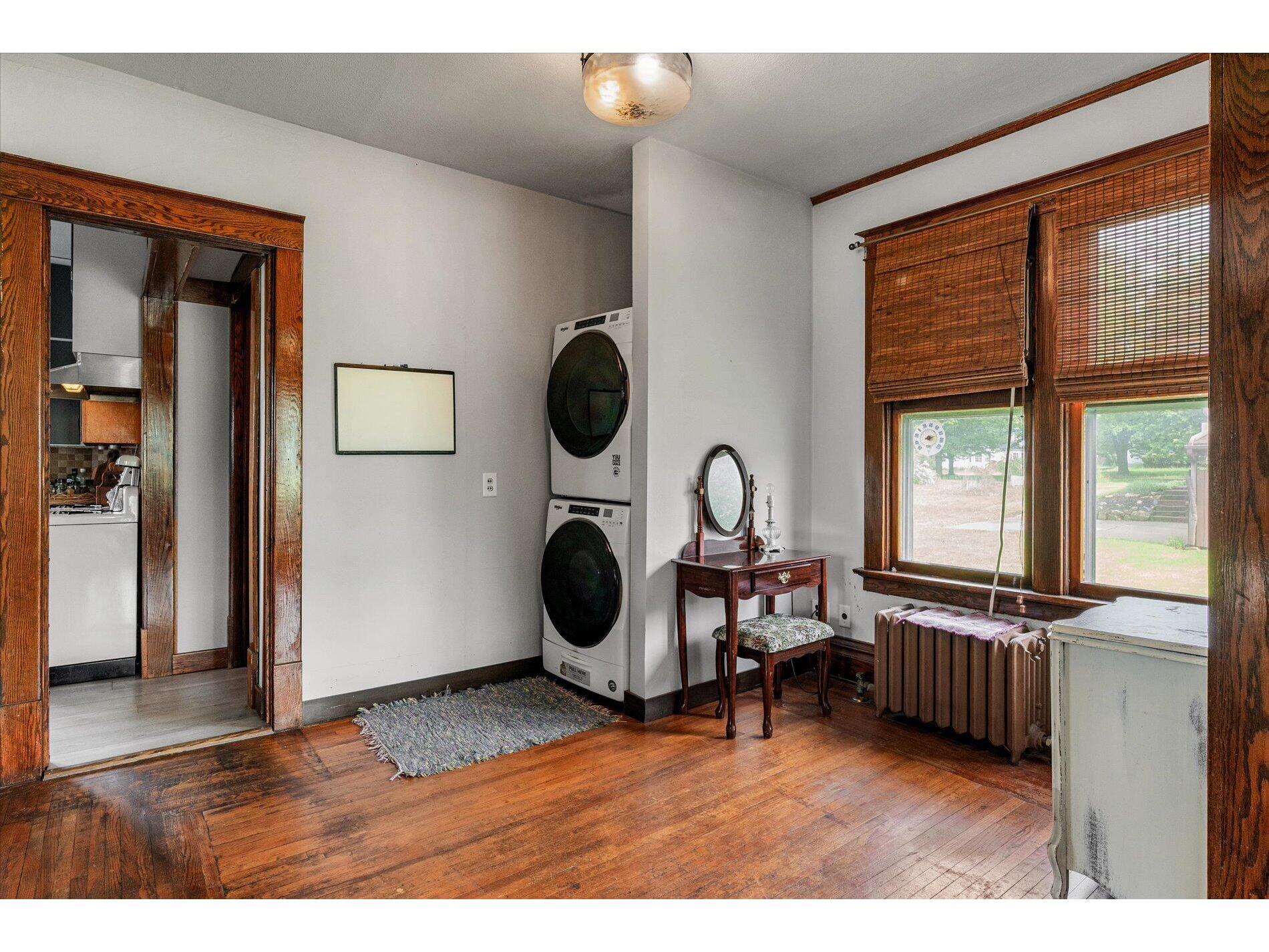 215 N Cushman Viola WI 54664 1963901 image17