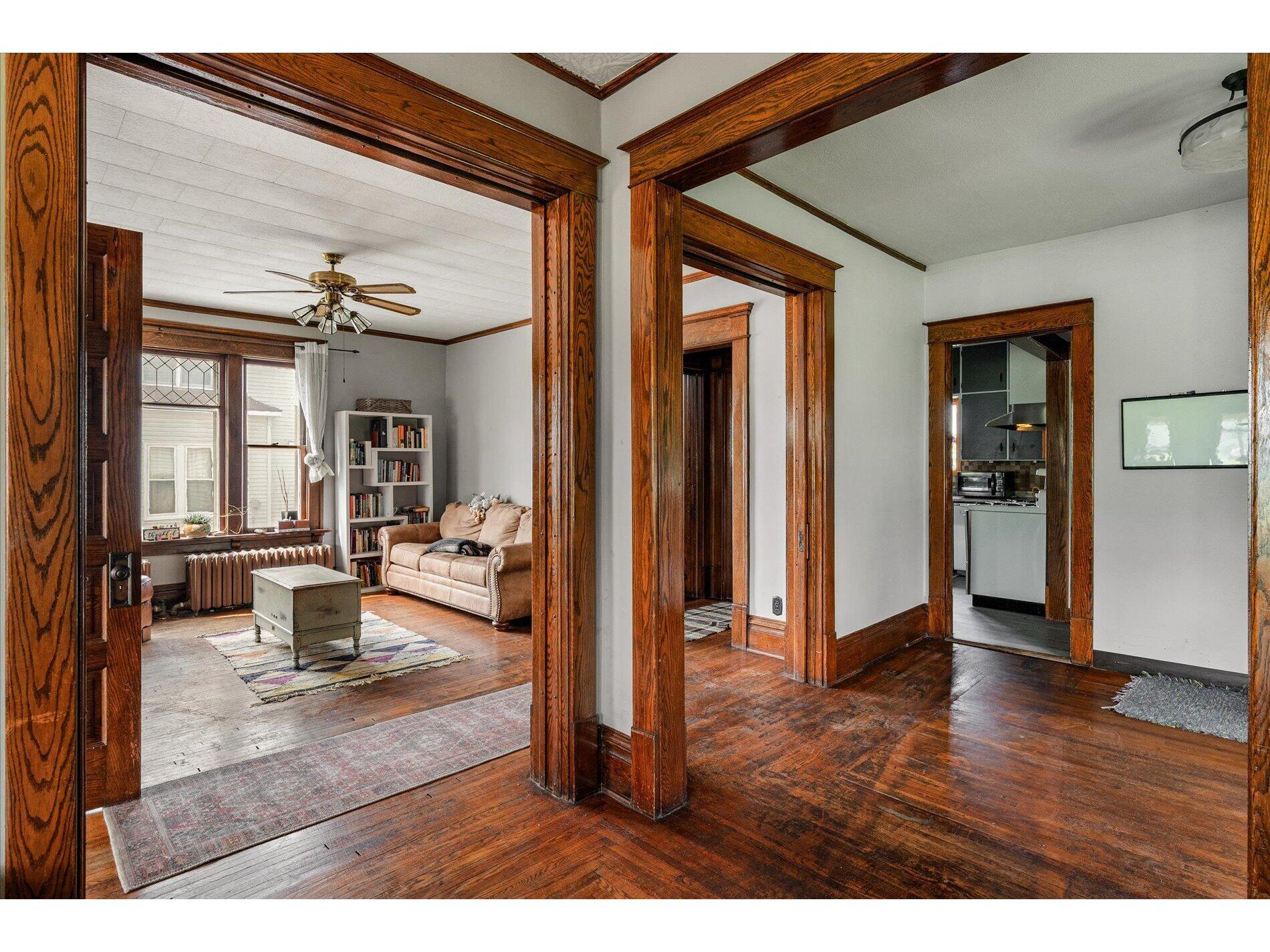 215 N Cushman Viola WI 54664 1963901 image18