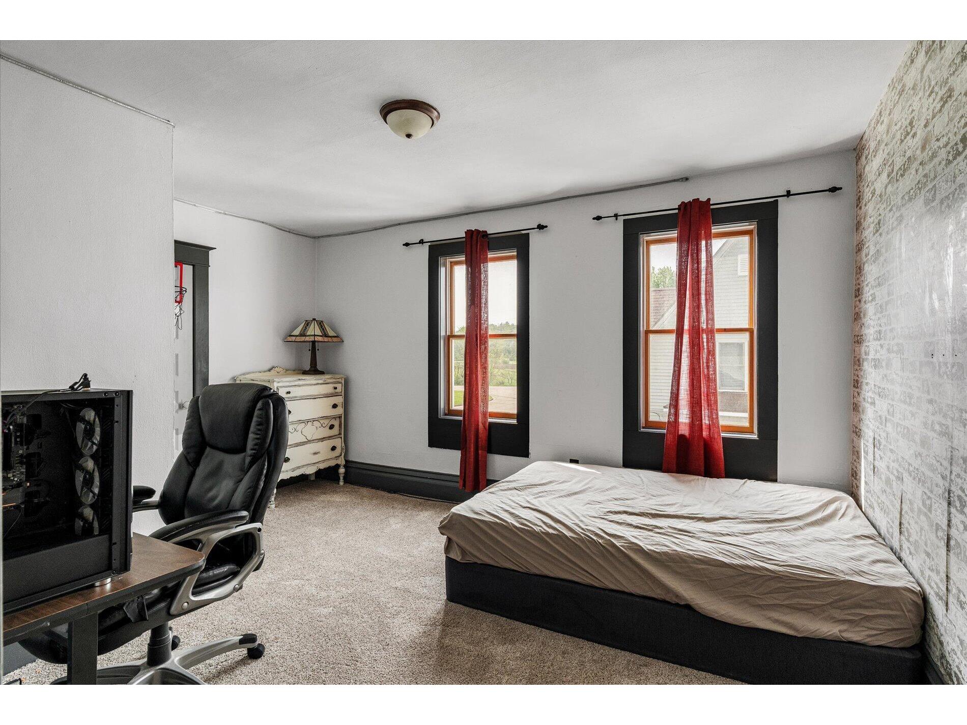 215 N Cushman Viola WI 54664 1963901 image21
