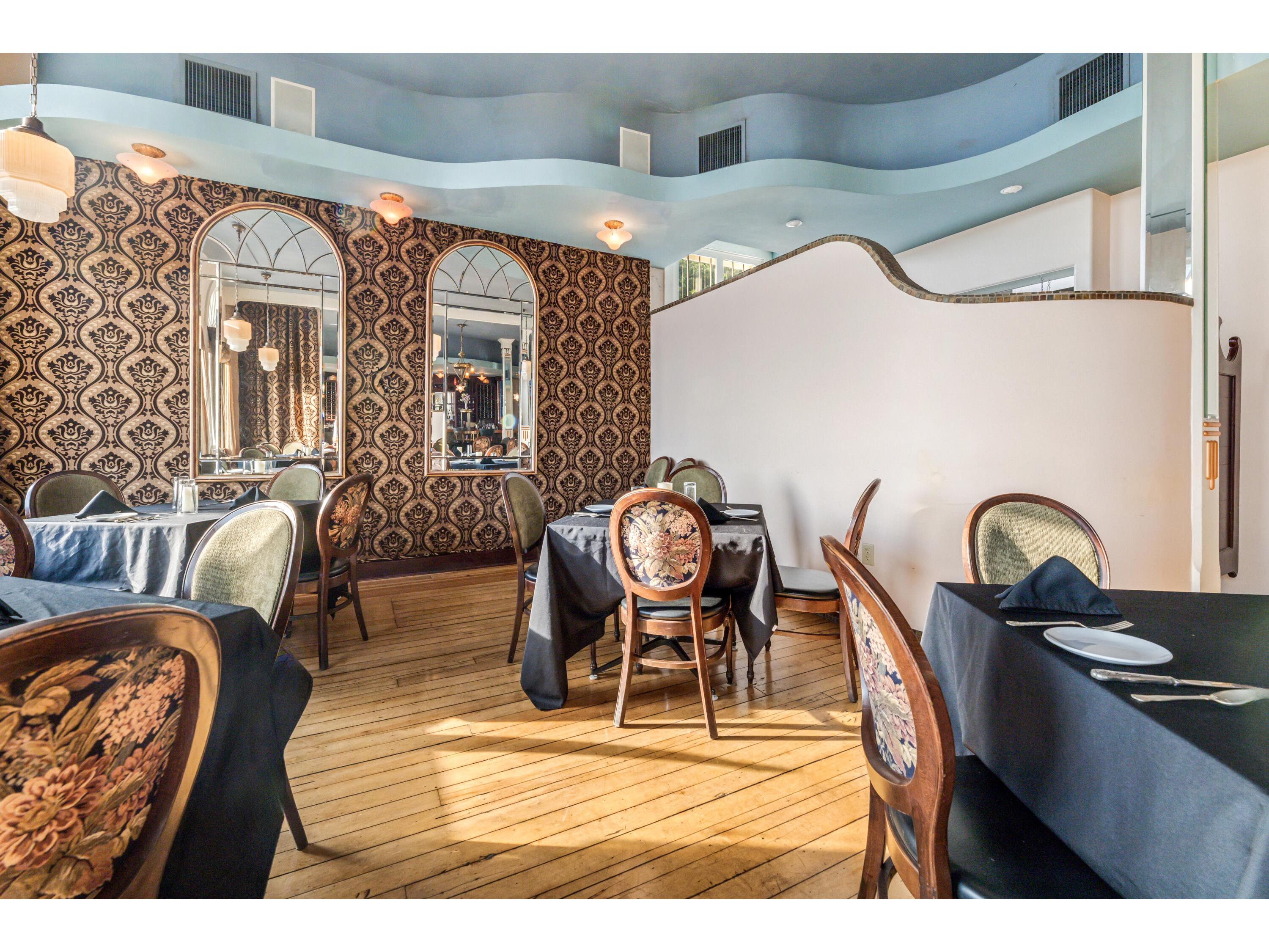 215 N Main Alma WI 54610 1931262 image11