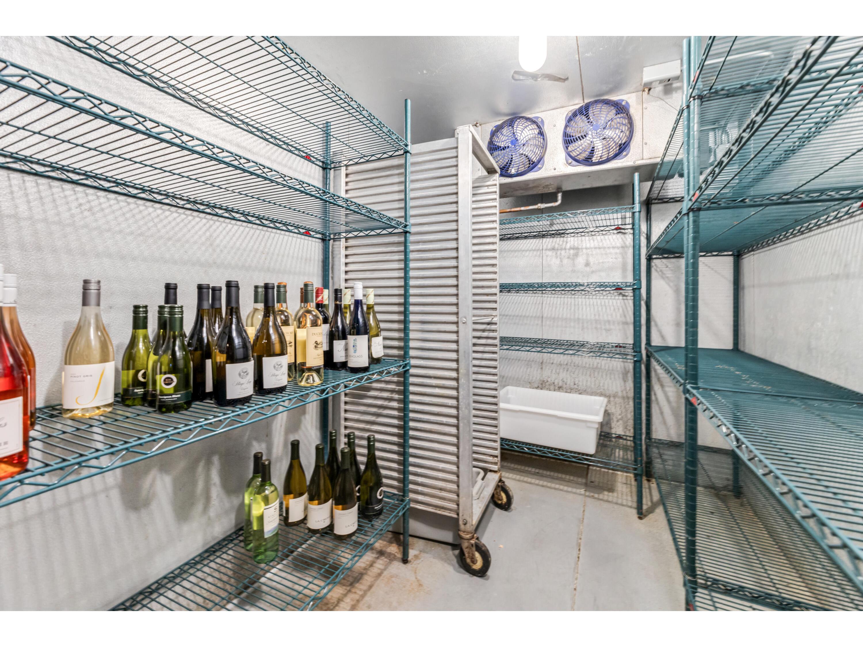 215 N Main Alma WI 54610 1931262 image14