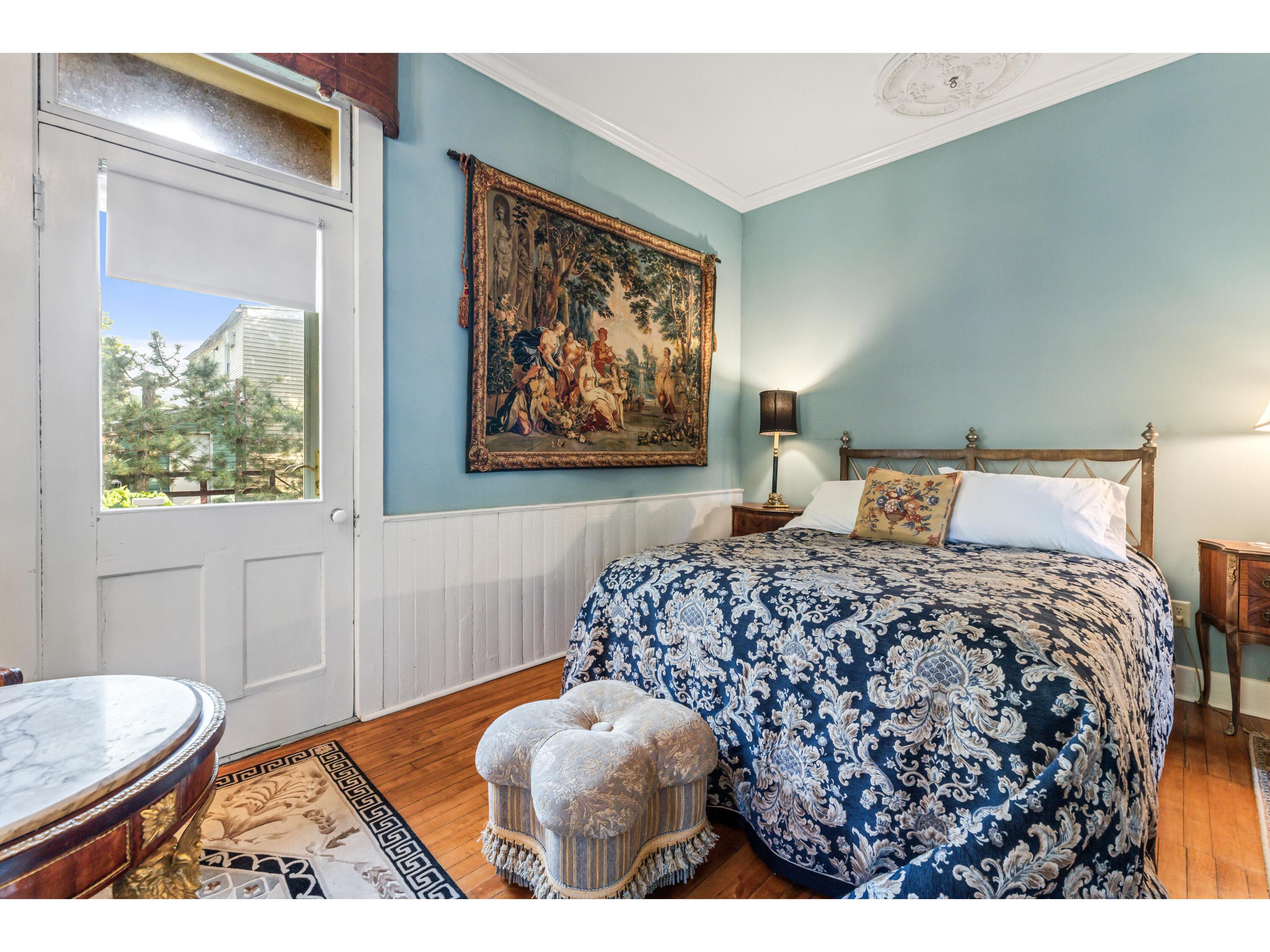 215 N Main Alma WI 54610 1931262 image24