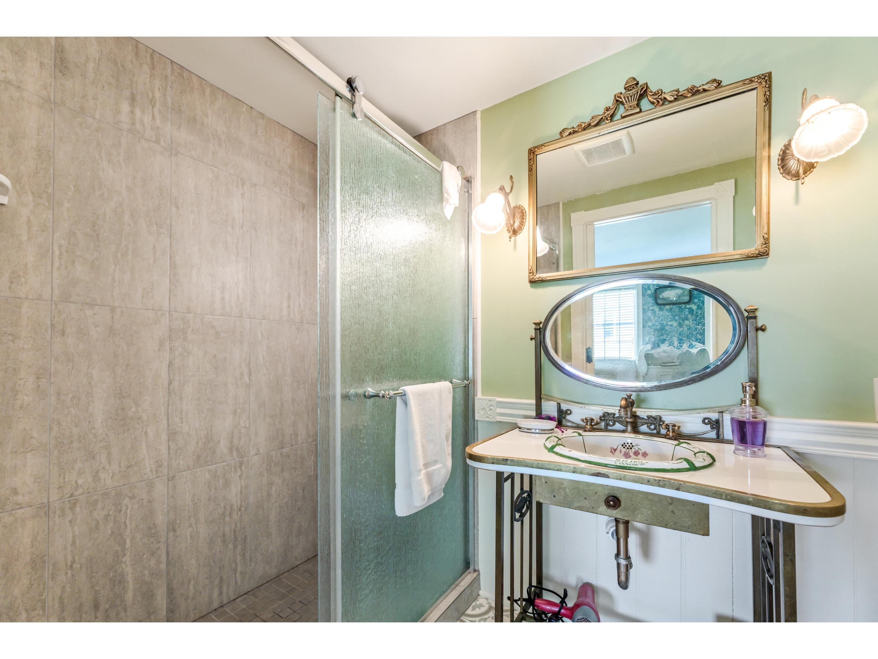 215 N Main Alma WI 54610 1931262 image34