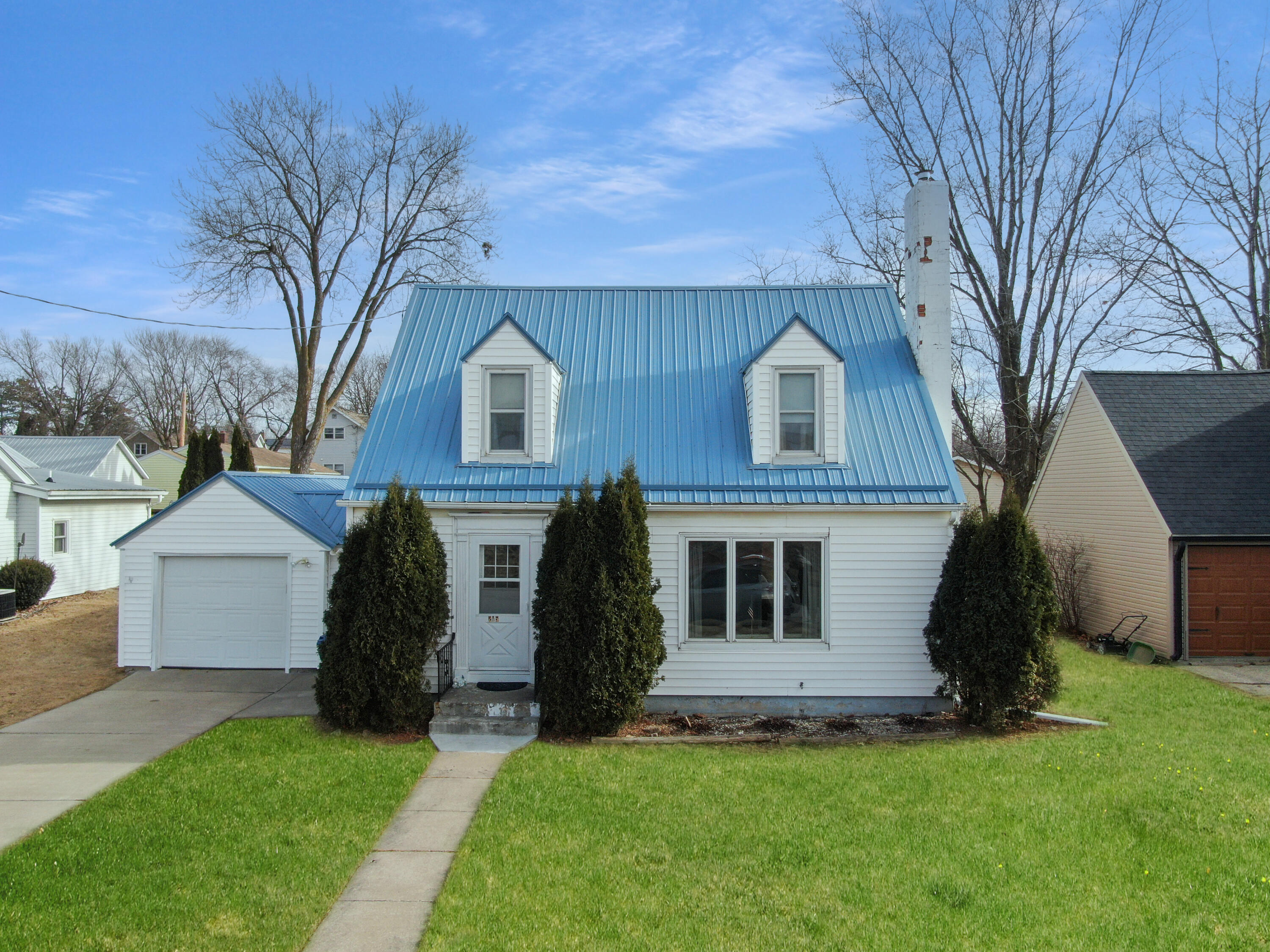215 N Rusk Viroqua WI 54665 1906090 image1
