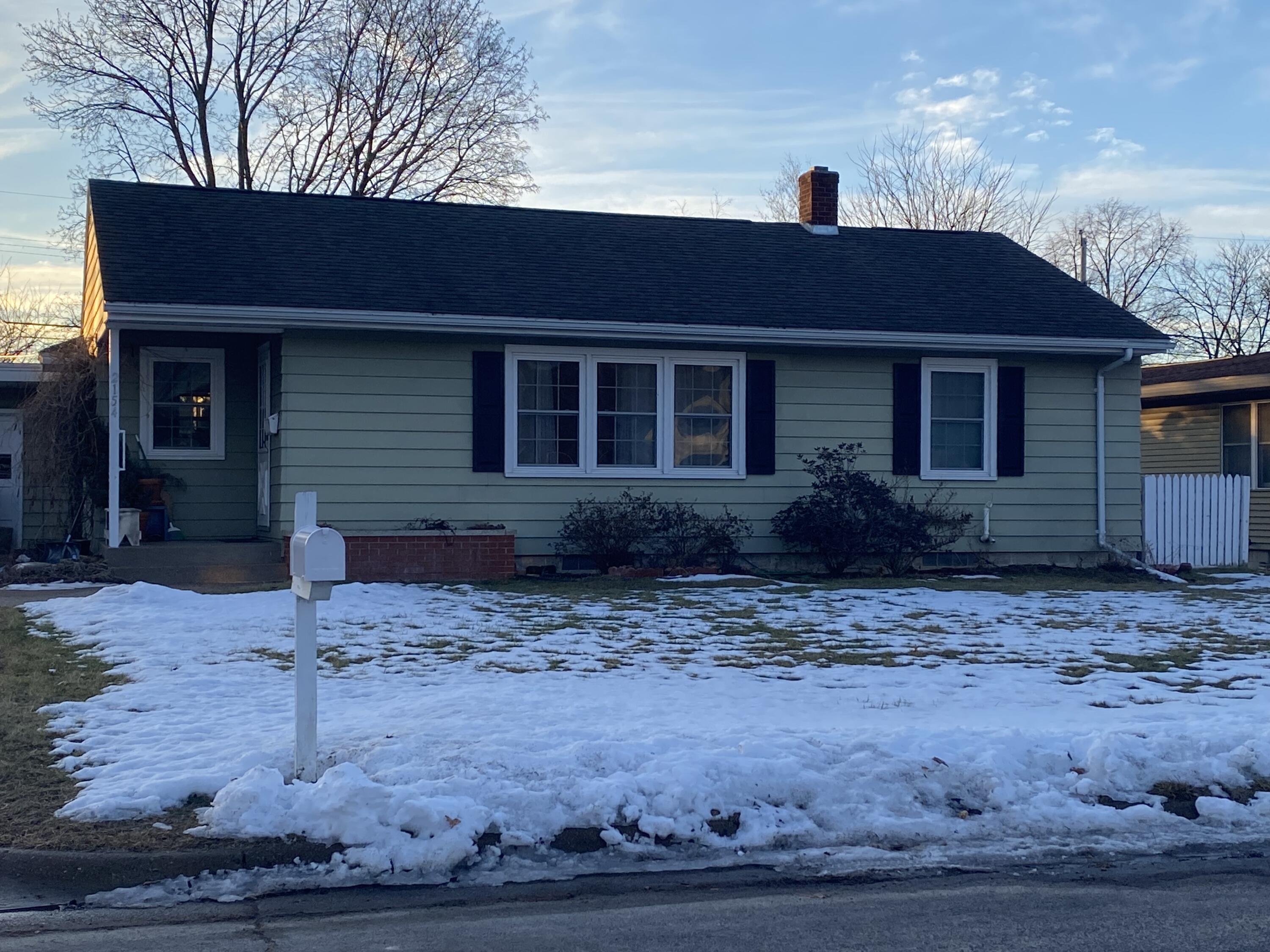 2154 Hoeschler La Crosse WI 54601 1827856 image1