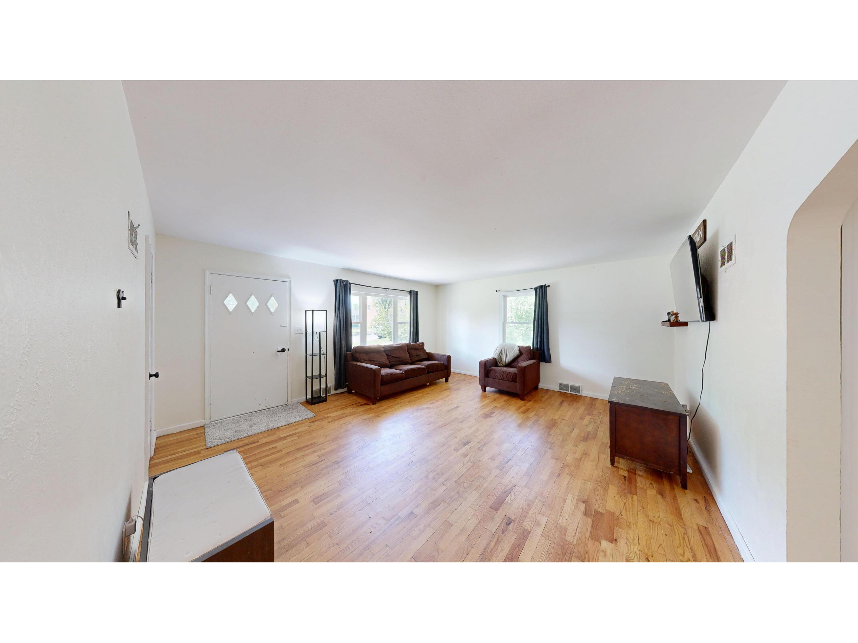 2159 Farnam La Crosse WI 54601 1963860 image7