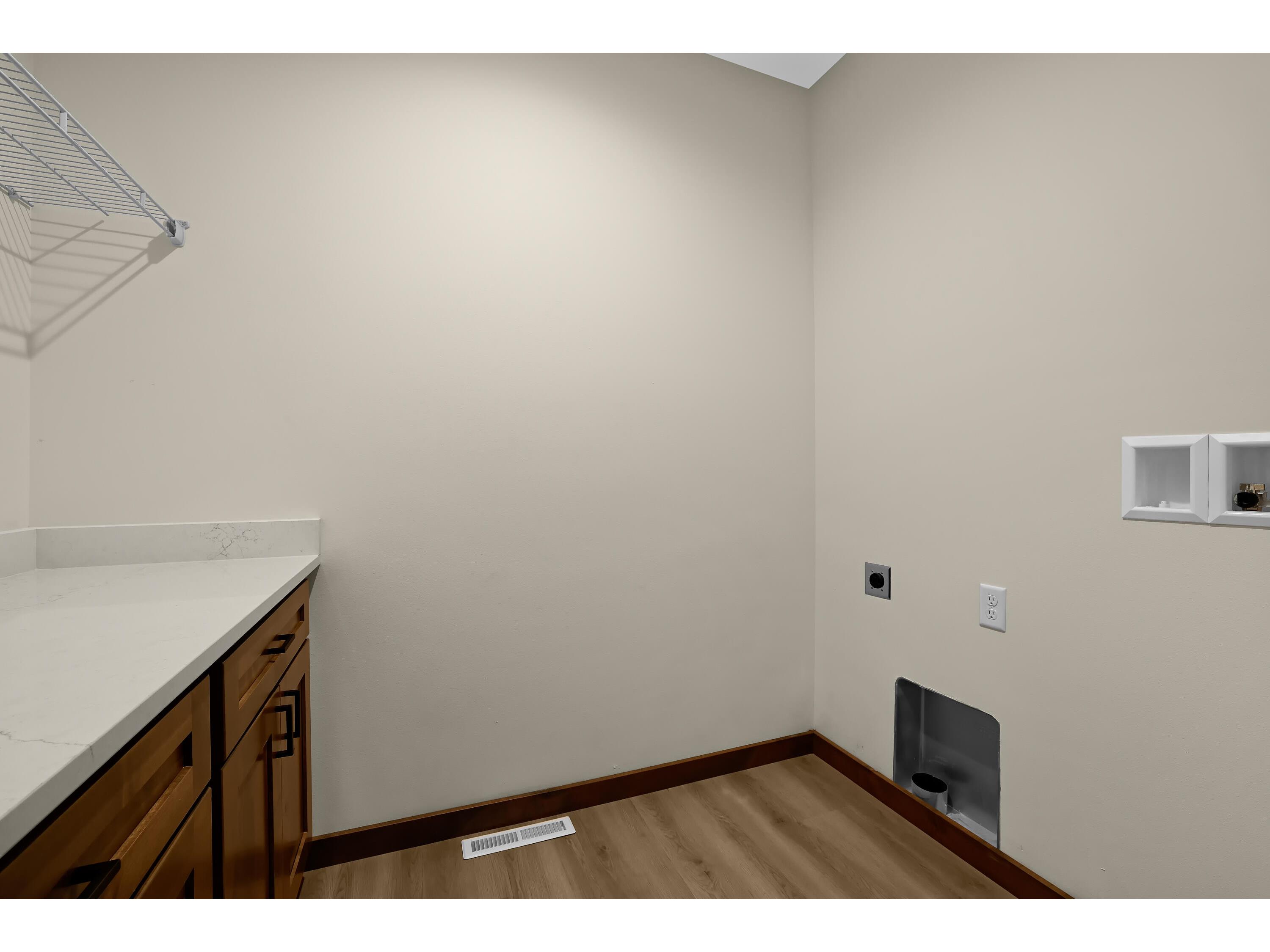 21590 Somerset Down Galesville WI 54630 1963703 image17