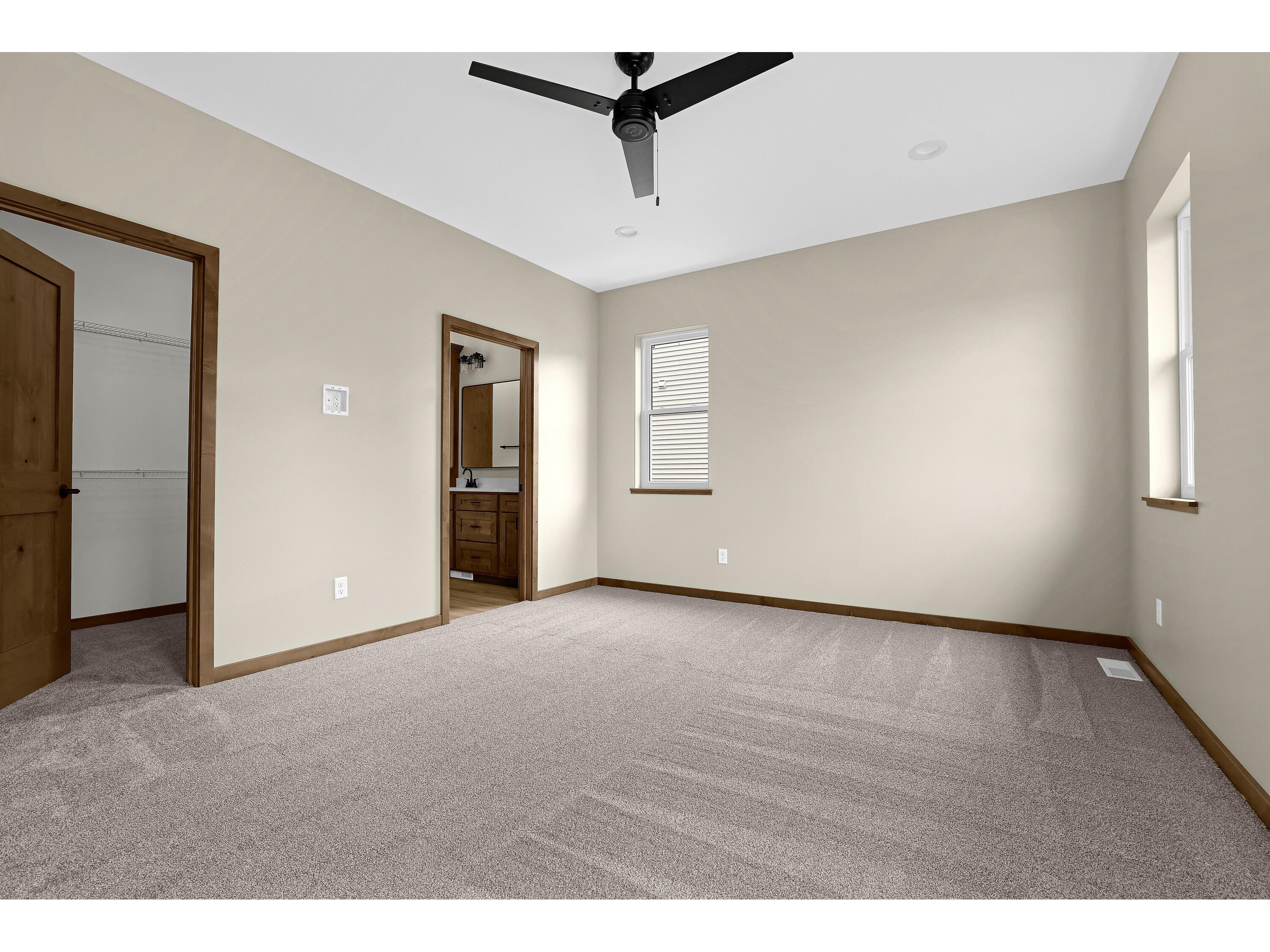 21590 Somerset Down Galesville WI 54630 1963703 image8
