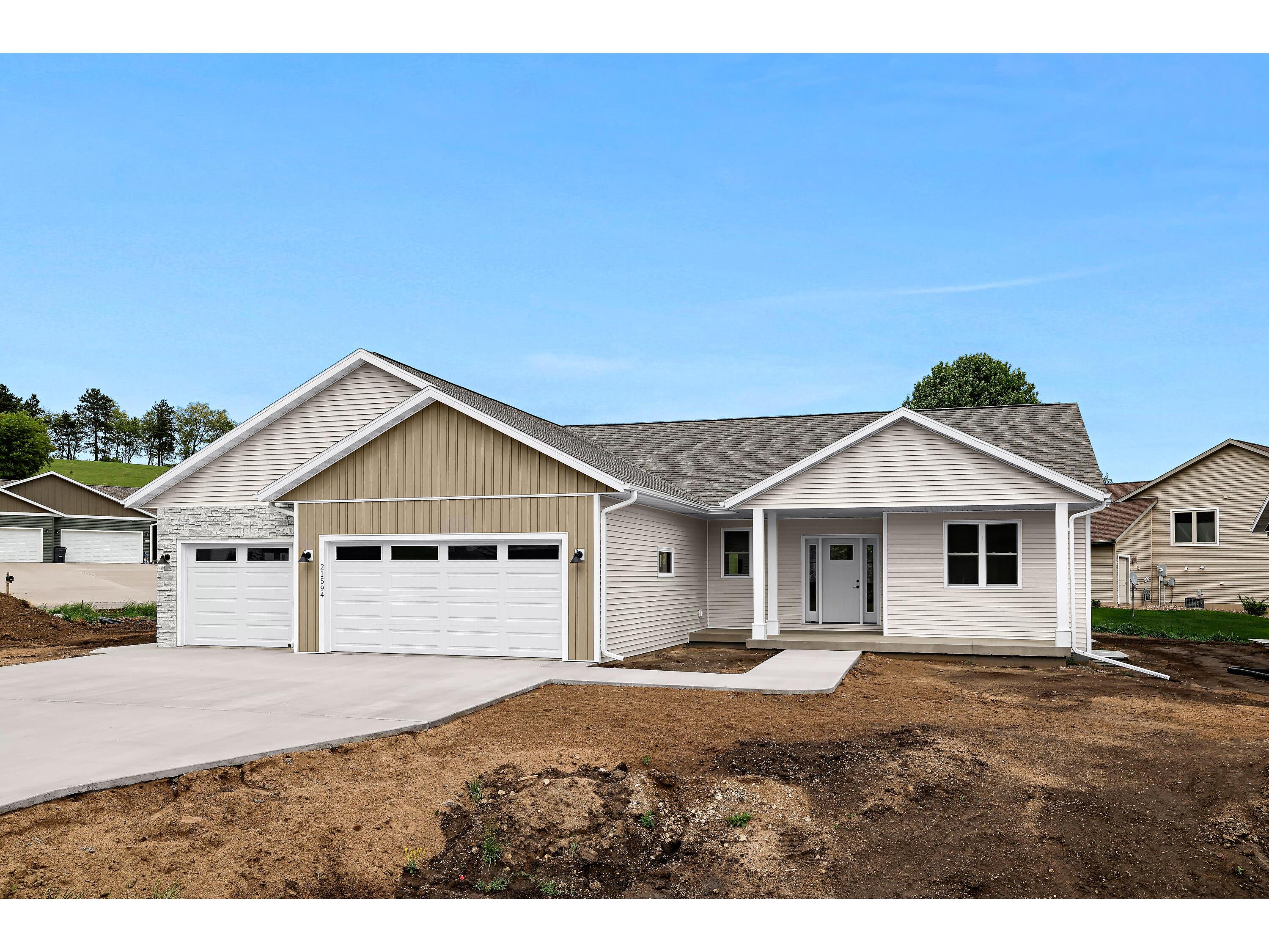 21594 Somerset Down Galesville WI 54630 1964239 image1