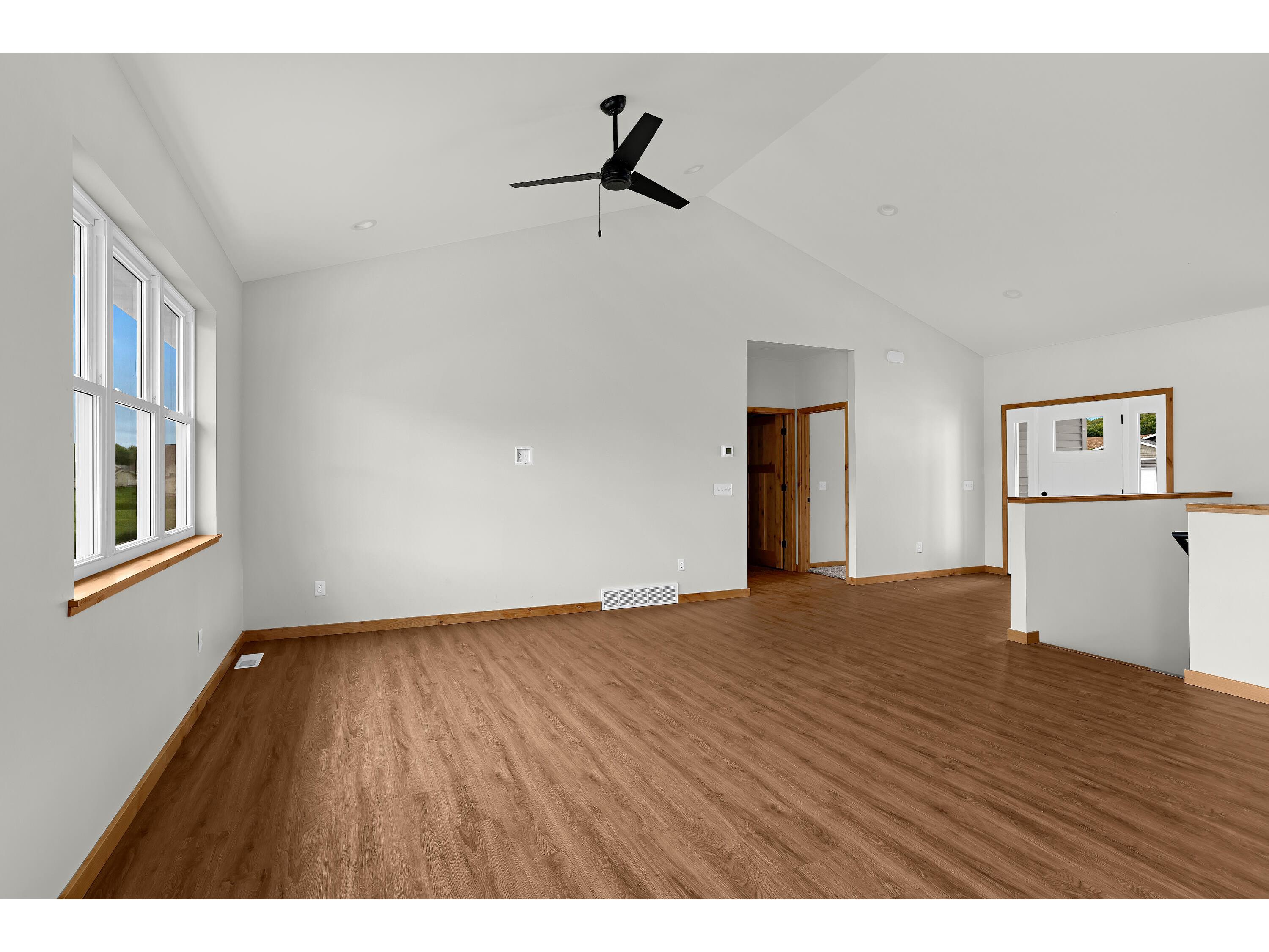 21594 Somerset Down Galesville WI 54630 1964239 image14