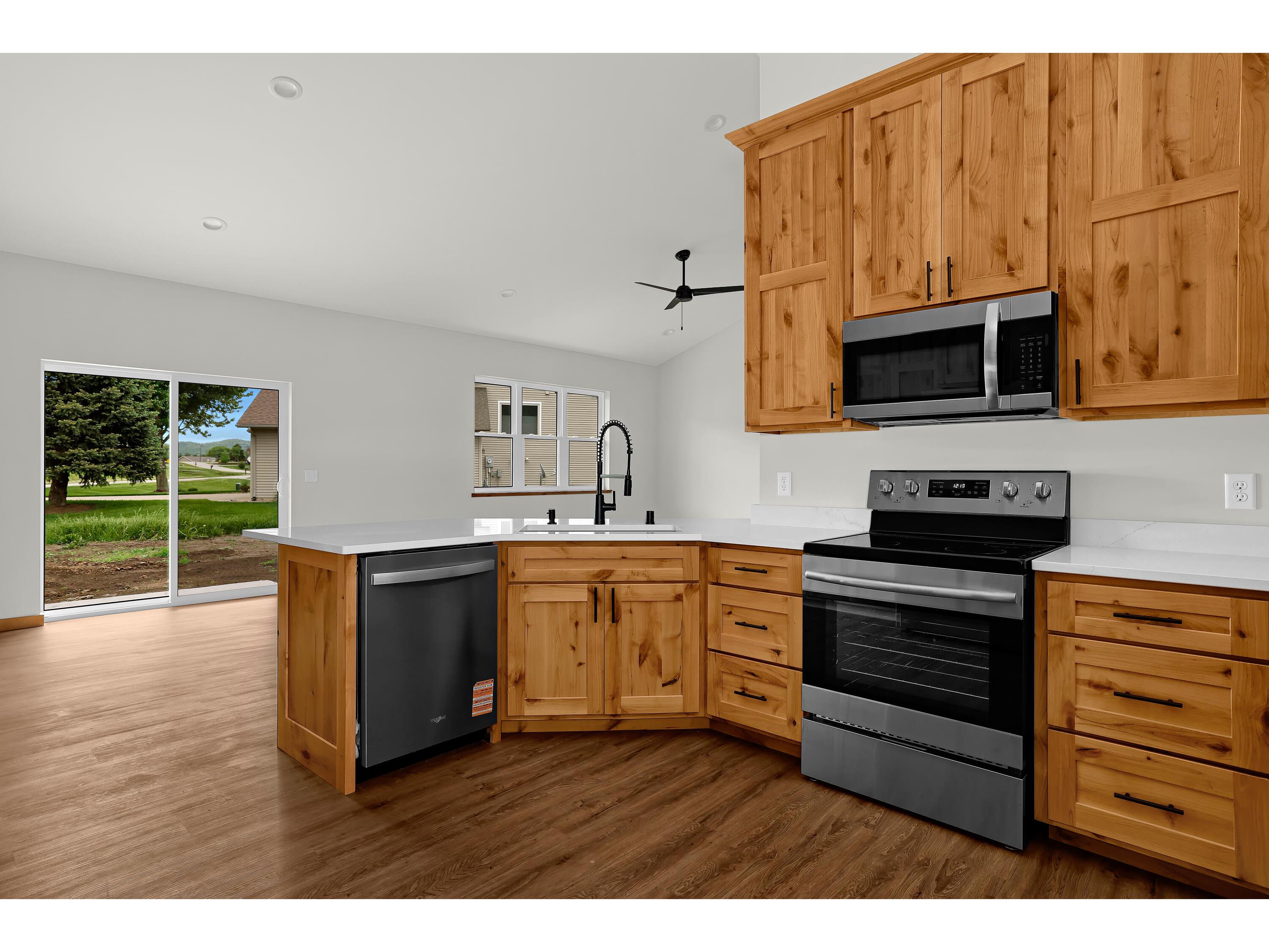 21594 Somerset Down Galesville WI 54630 1964239 image15