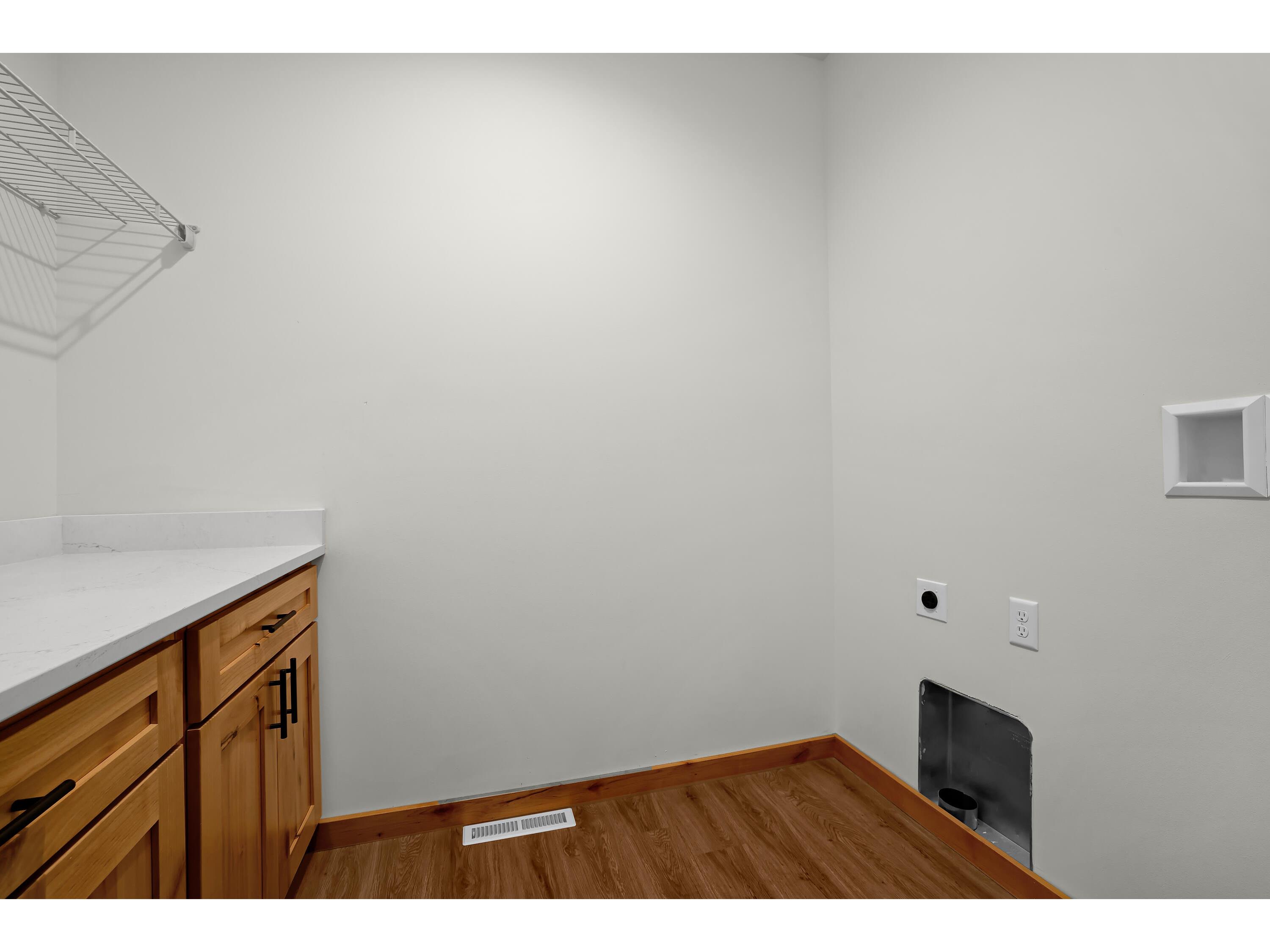 21594 Somerset Down Galesville WI 54630 1964239 image16