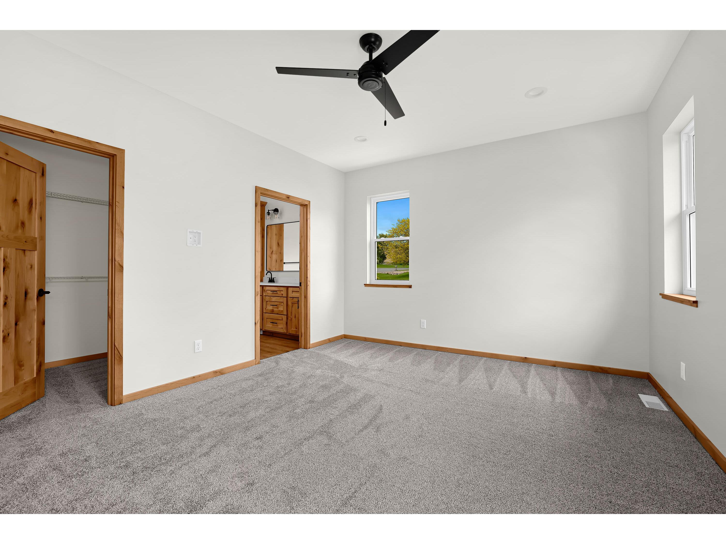 21594 Somerset Down Galesville WI 54630 1964239 image18