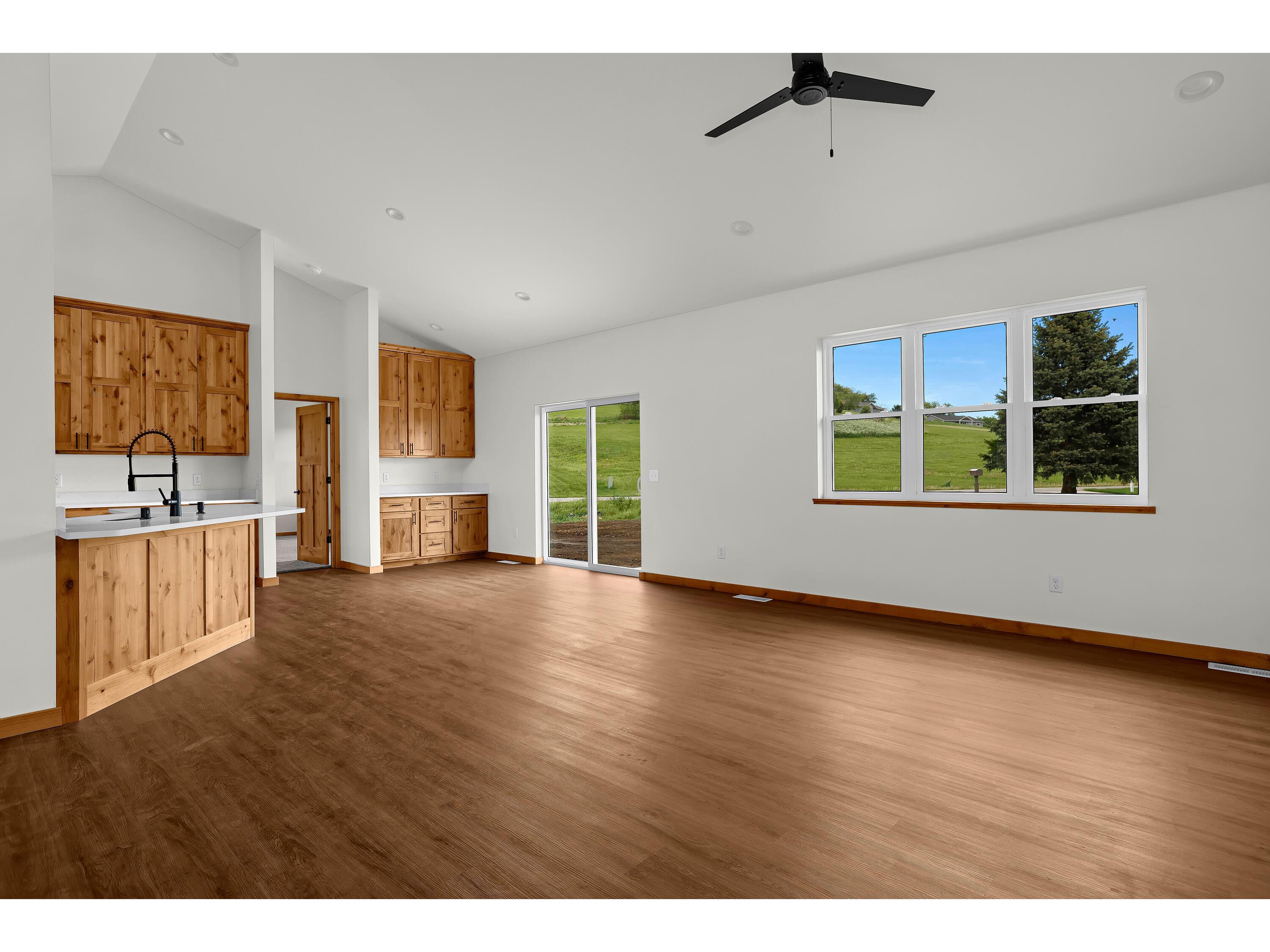 21594 Somerset Down Galesville WI 54630 1964239 image5