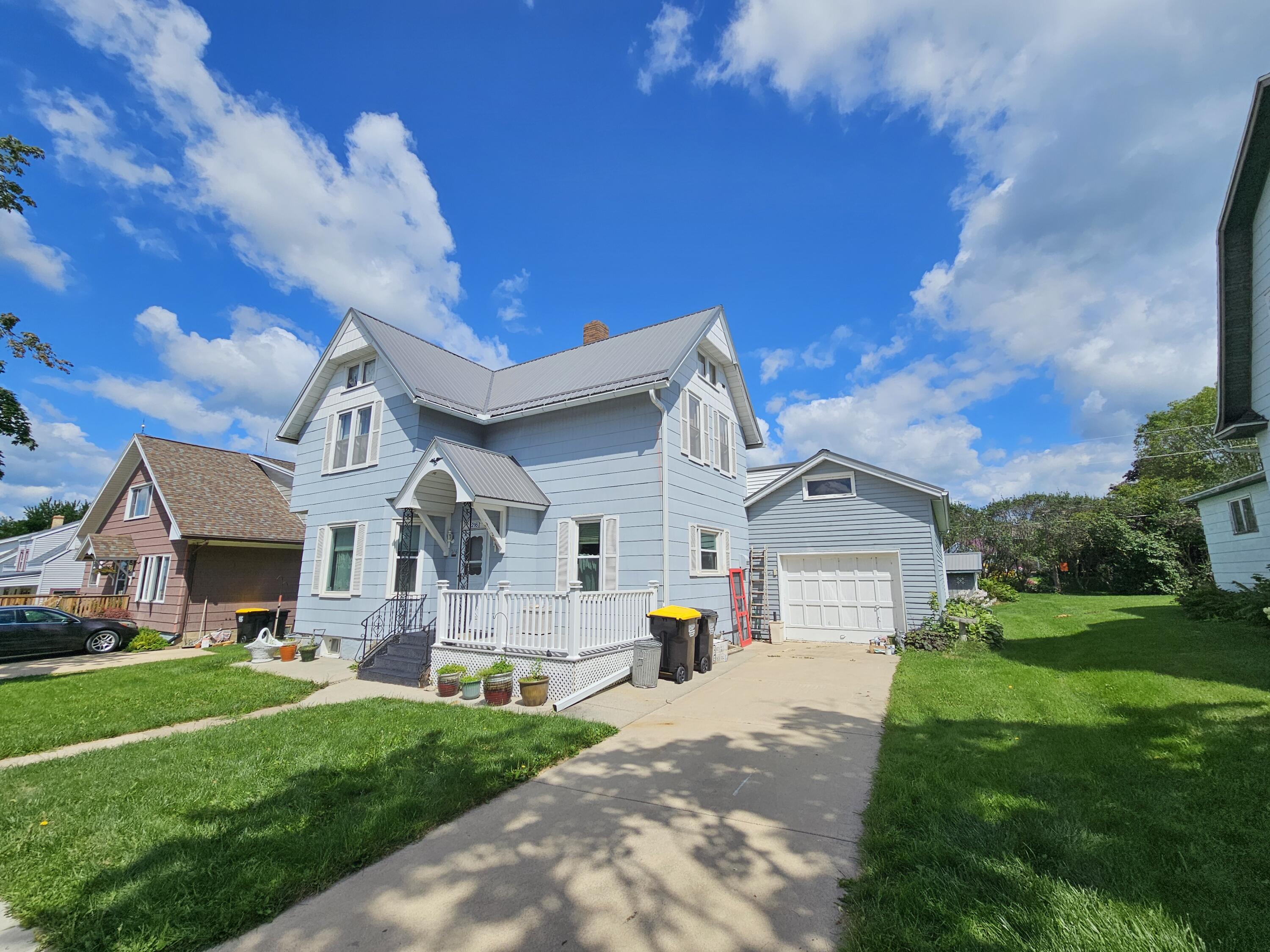 216 1st Spring Grove MN 55974 1884237 image1