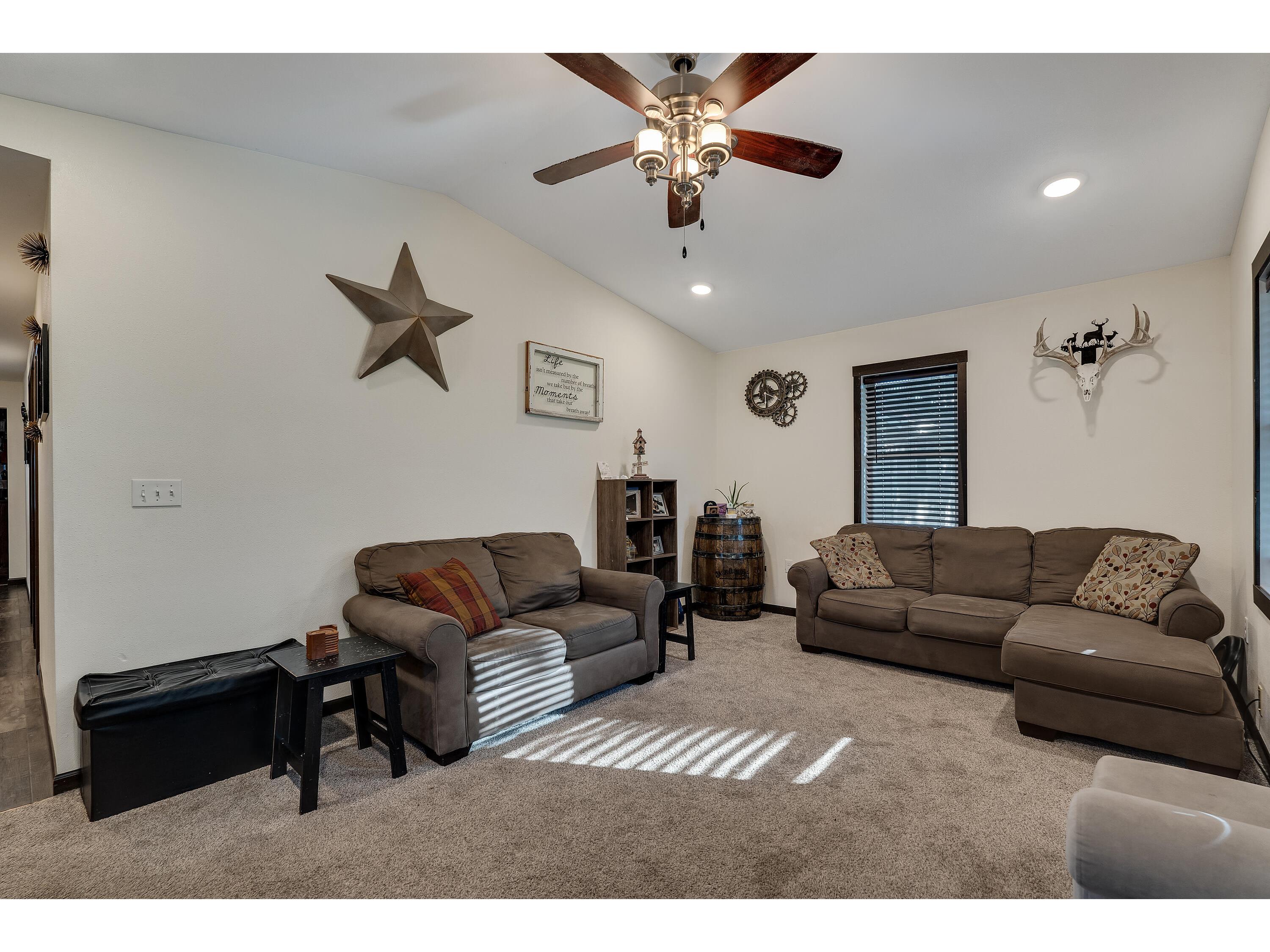 216 N Main Westby WI 54667 1937746 image17