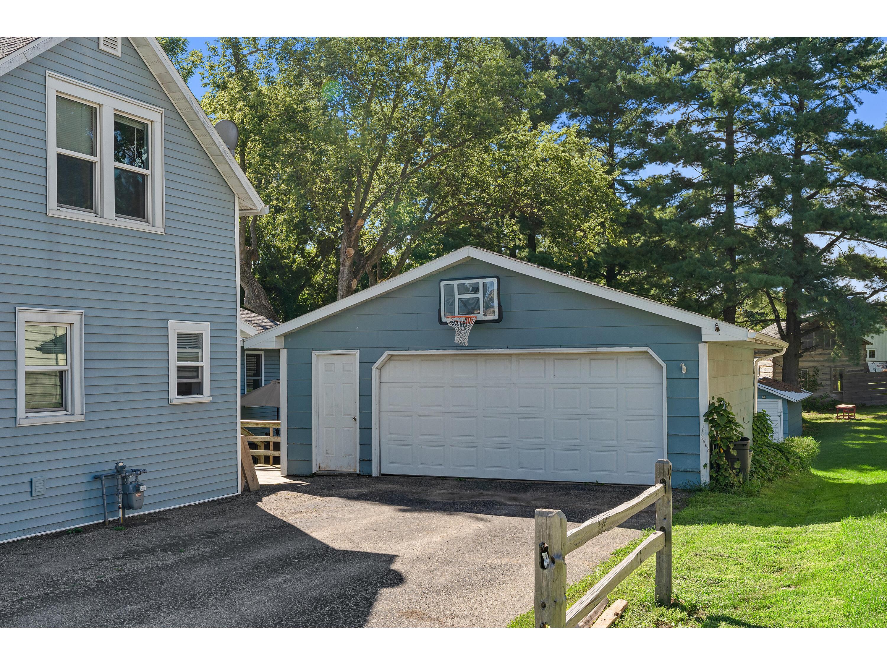 216 N Main Westby WI 54667 1937746 image3