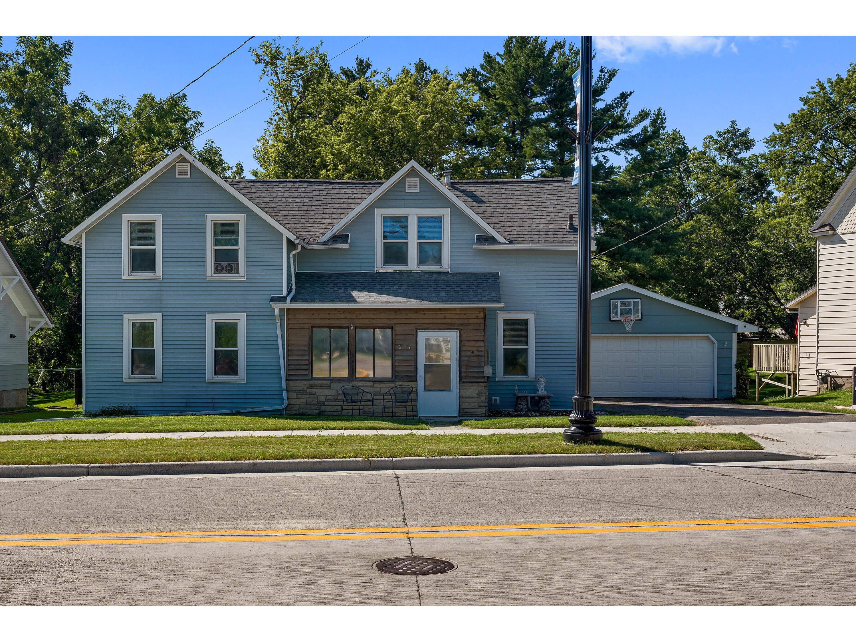 216 N Main Westby WI 54667 1937746 image4