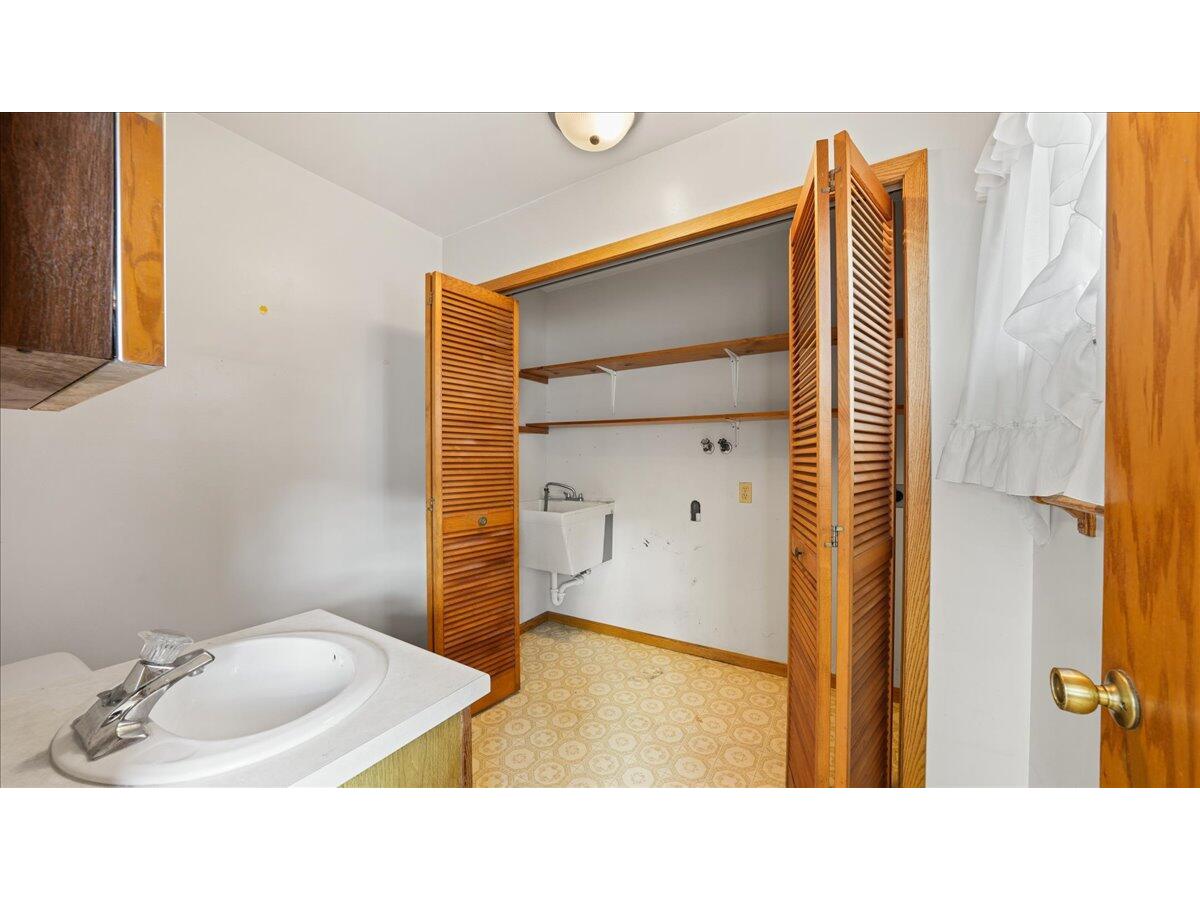 21640 Nordale Sheldon WI 54651 1951132 image32