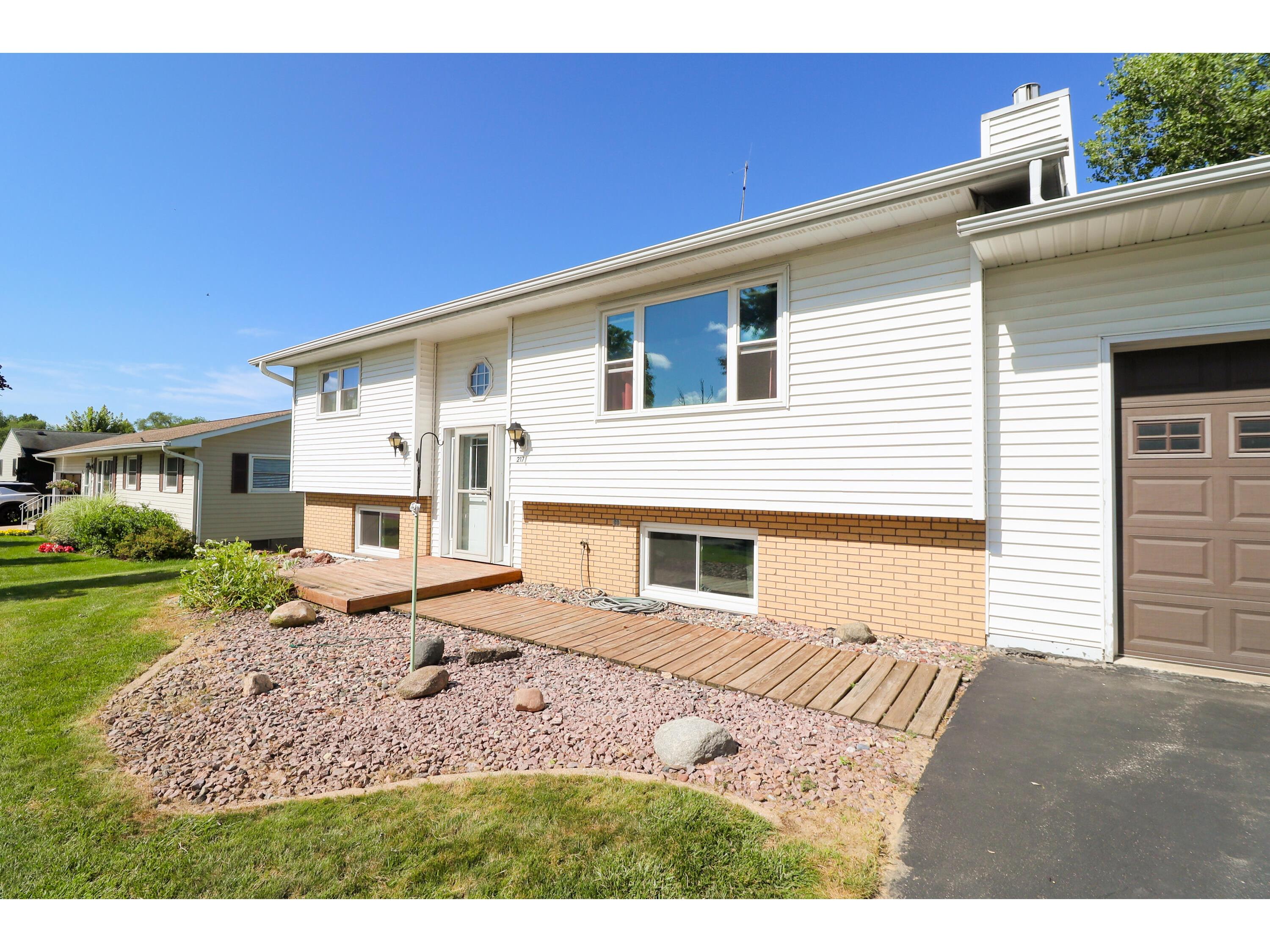 217 Maple Stoddard WI 54658 1972825 image1