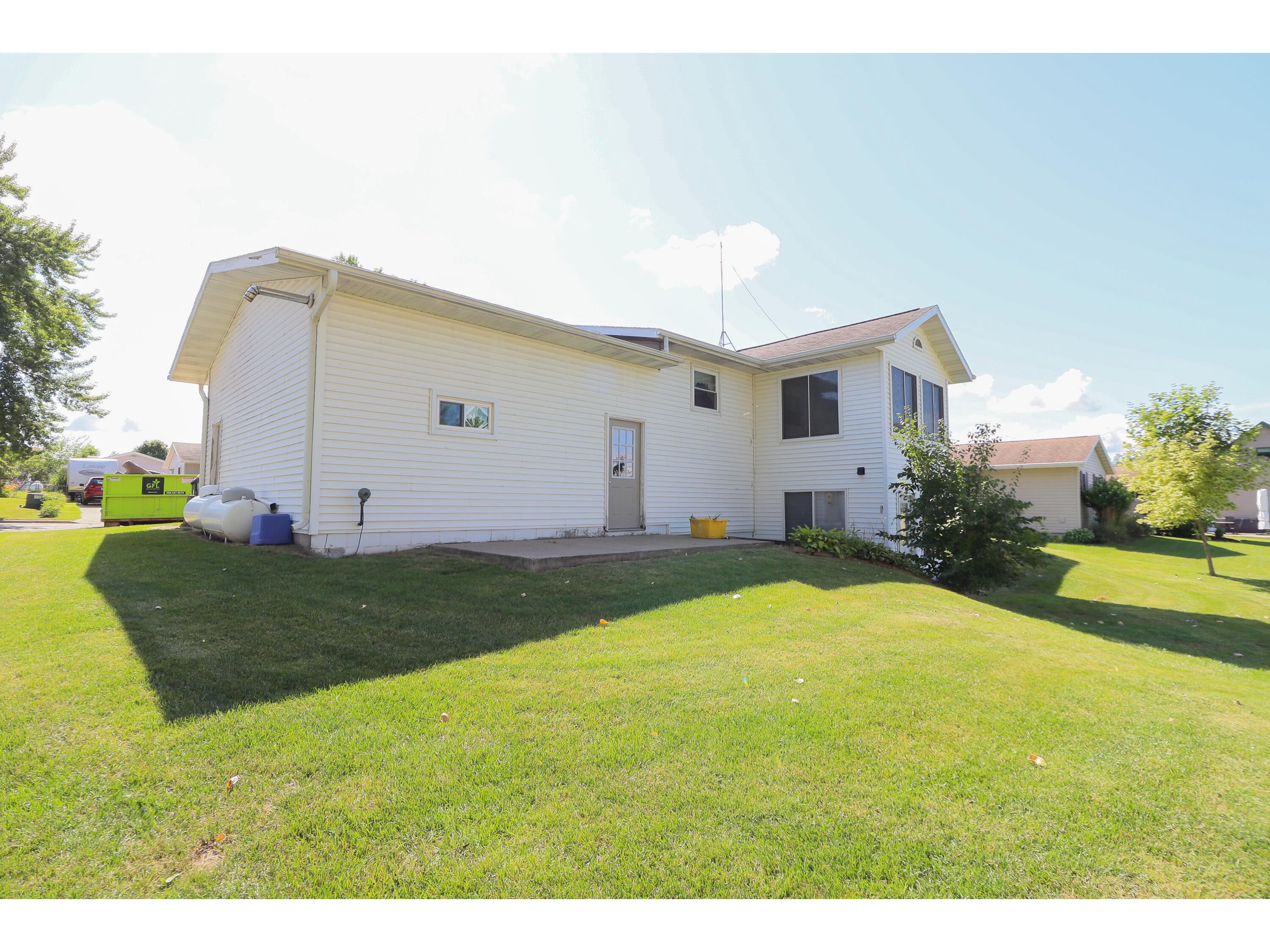 217 Maple Stoddard WI 54658 1972825 image32