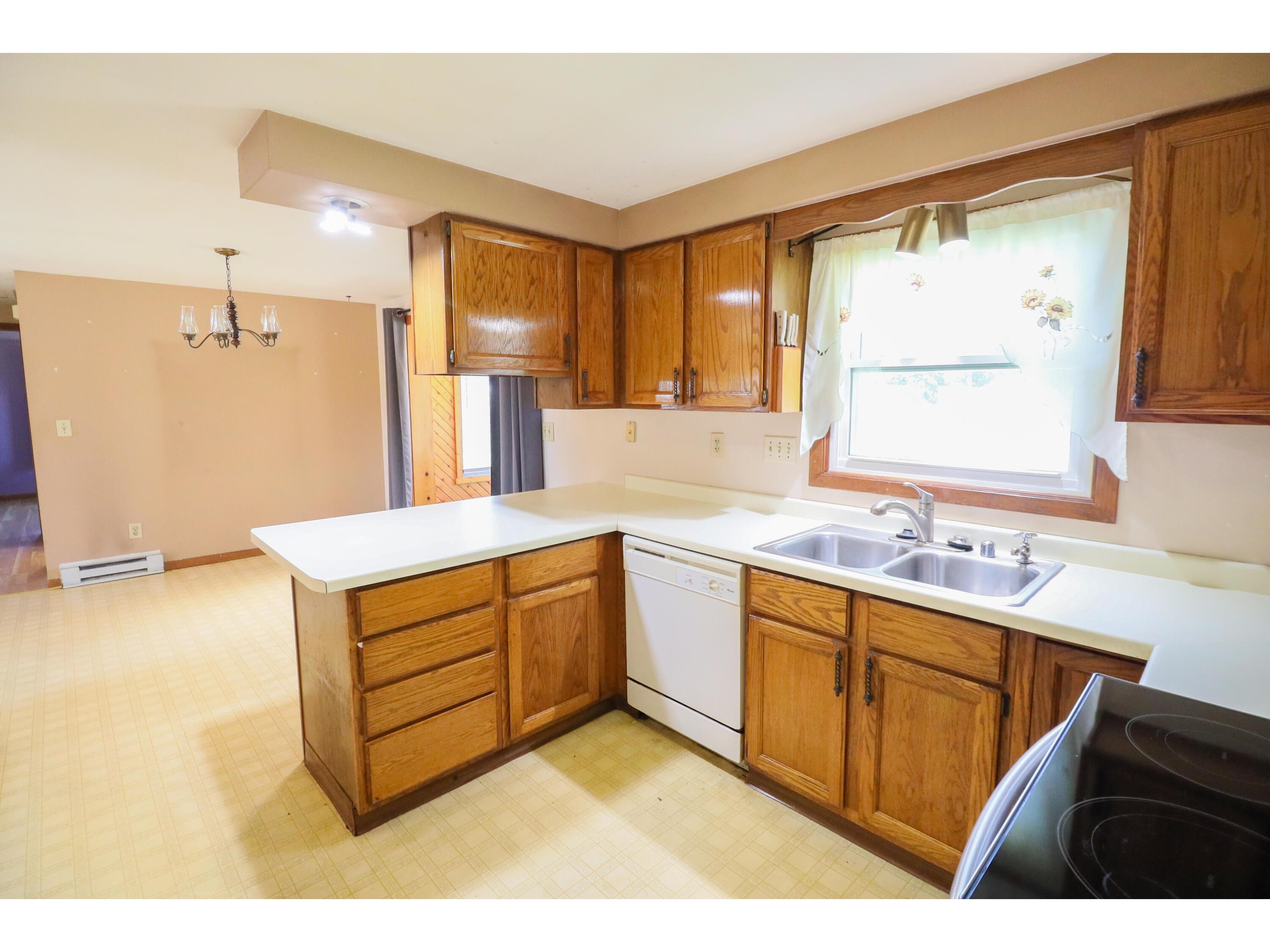 217 Maple Stoddard WI 54658 1972825 image9