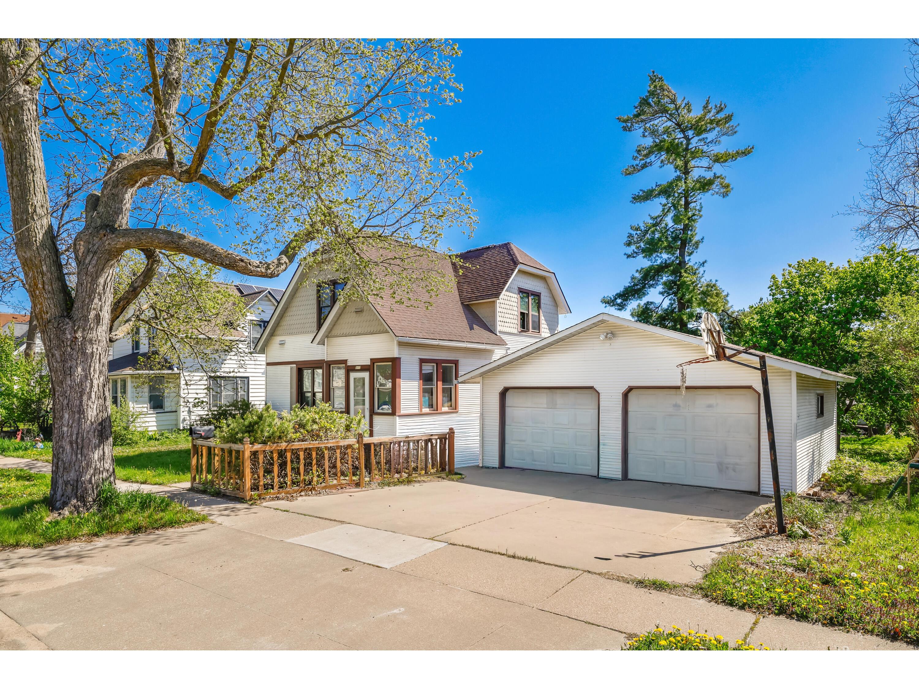 217 N Dunlap Viroqua WI 54665 1962477 image1