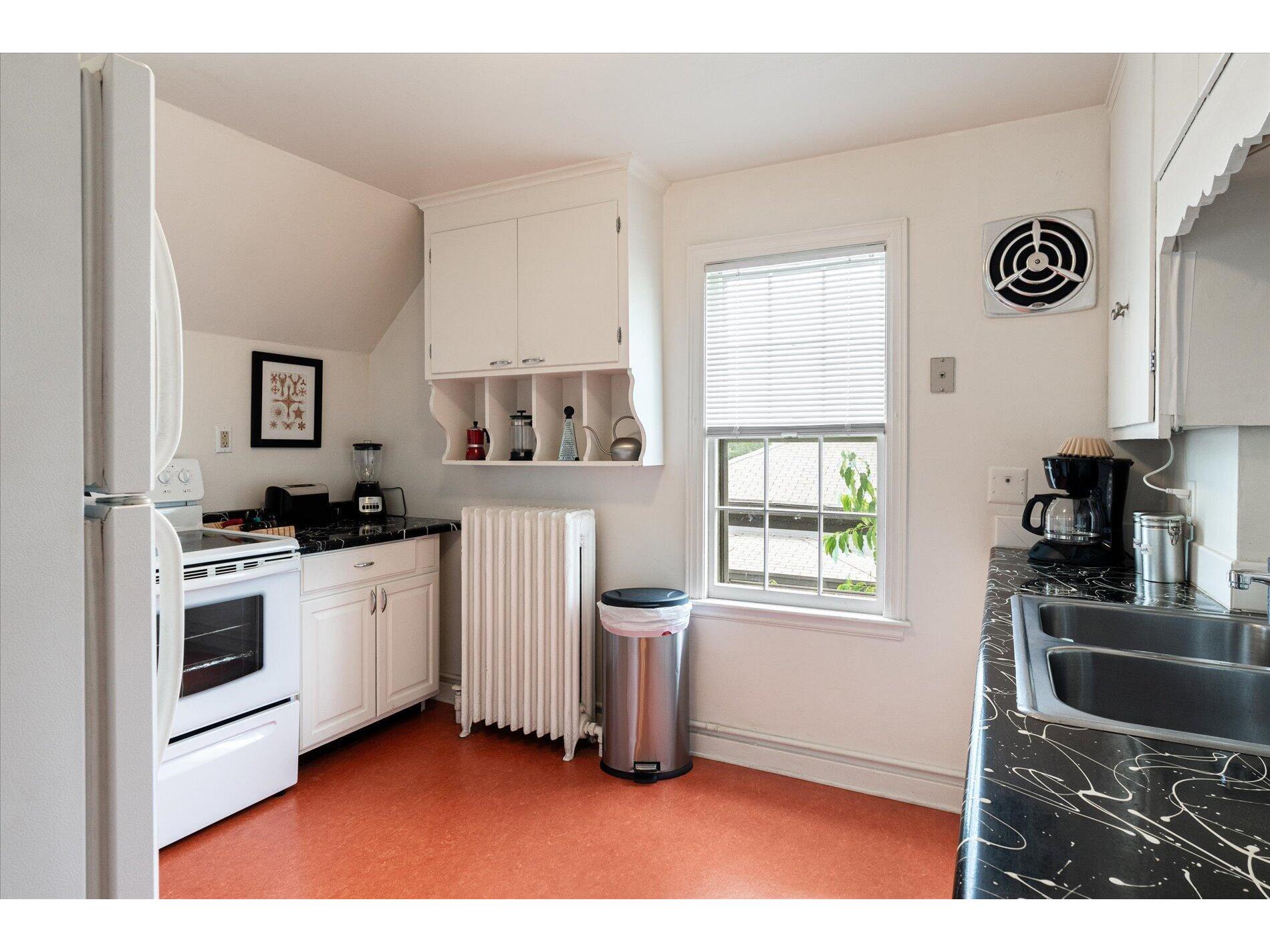 217 N Main Viroqua WI 54665 1970186 image26