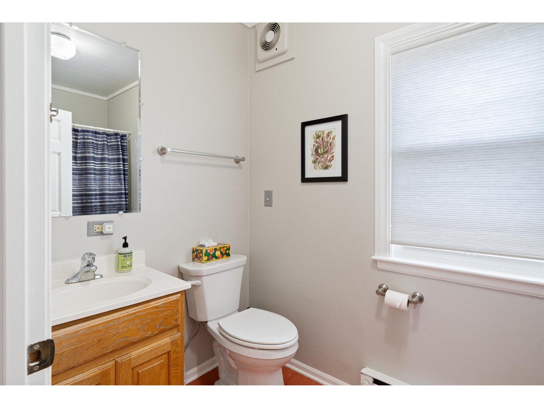 217 N Main Viroqua WI 54665 1970373 image18