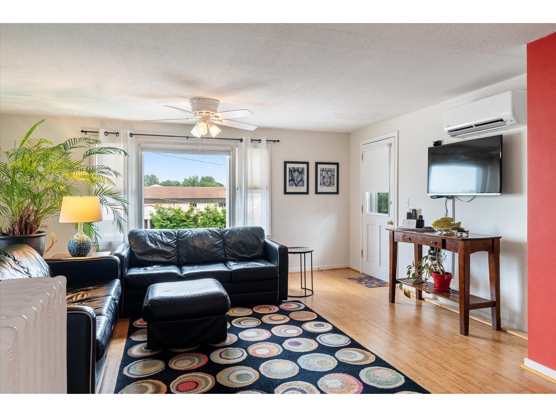 217 N Main Viroqua WI 54665 1970373 image27