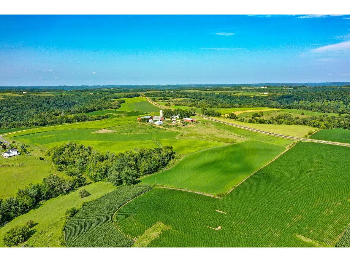 21706 County 26 Houston MN 55943 1929638 image1