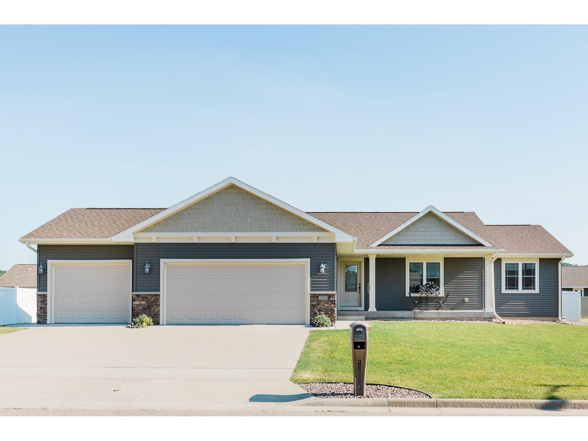 2190 River Trail Ave, Sparta, WI, 54656 MLS 1745763 Edina Realty