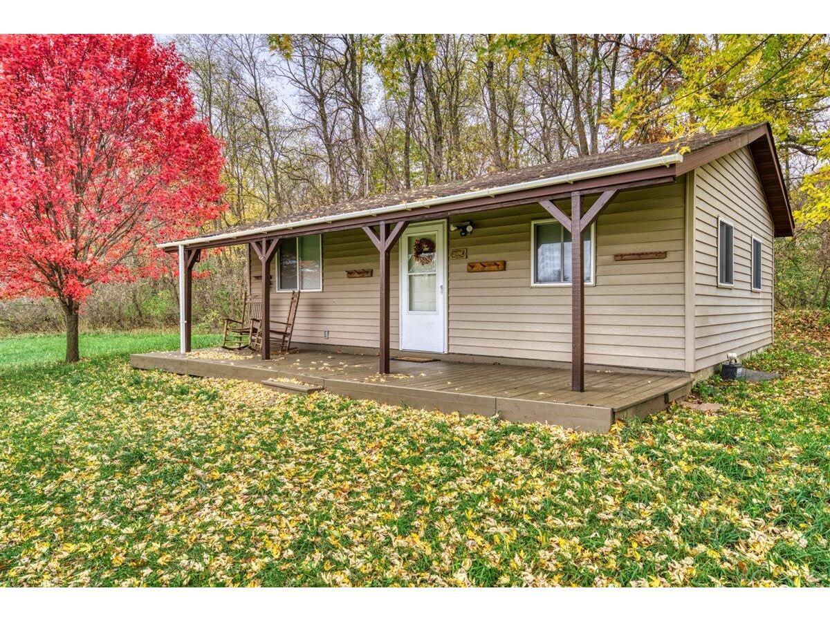 21980 COUNTY HIGHWAY ET, La Grange, WI, 54660 MLS 1855923 Edina Realty