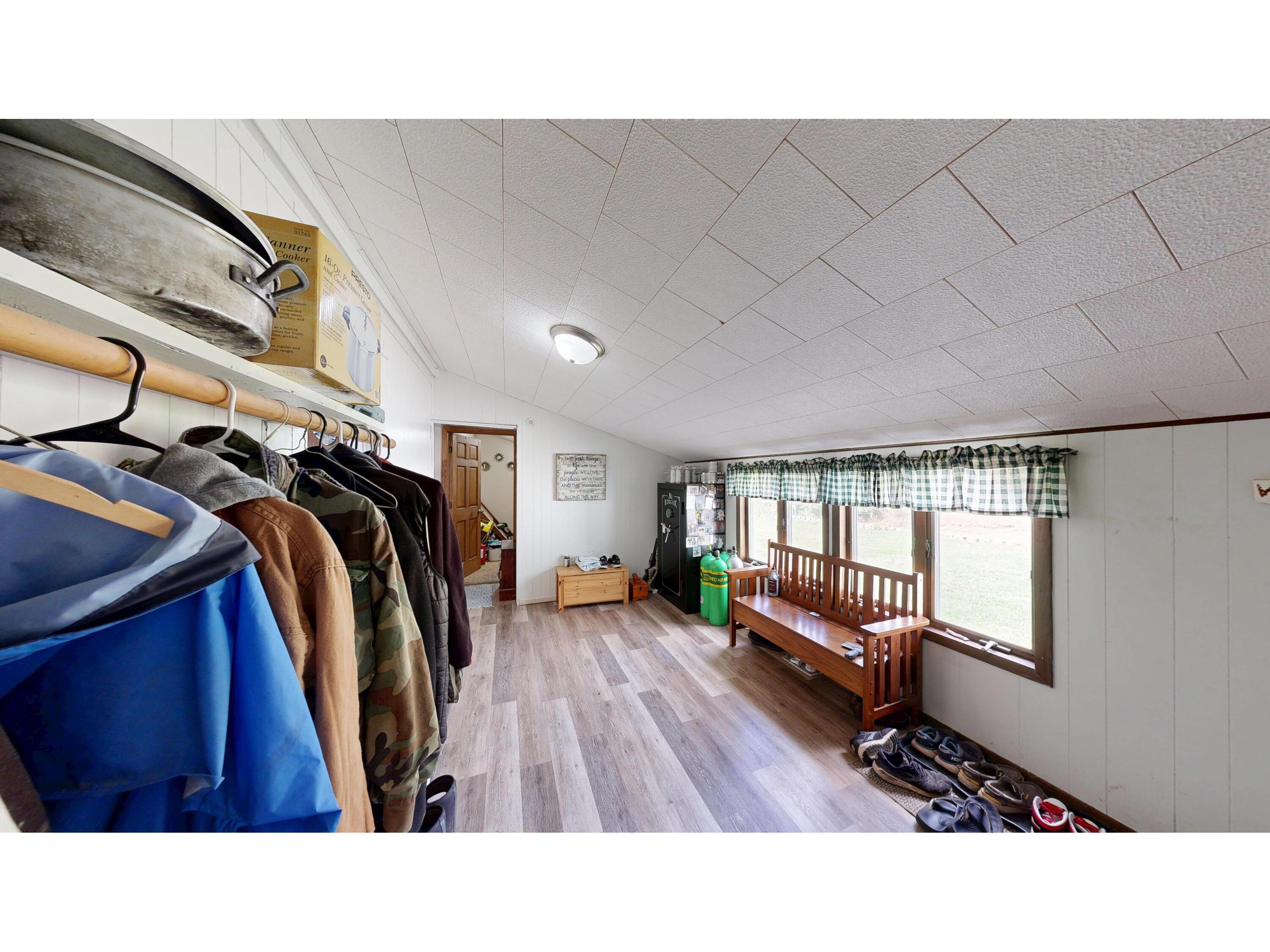 220 2nd Bell Center WI 54631 1936973 image27