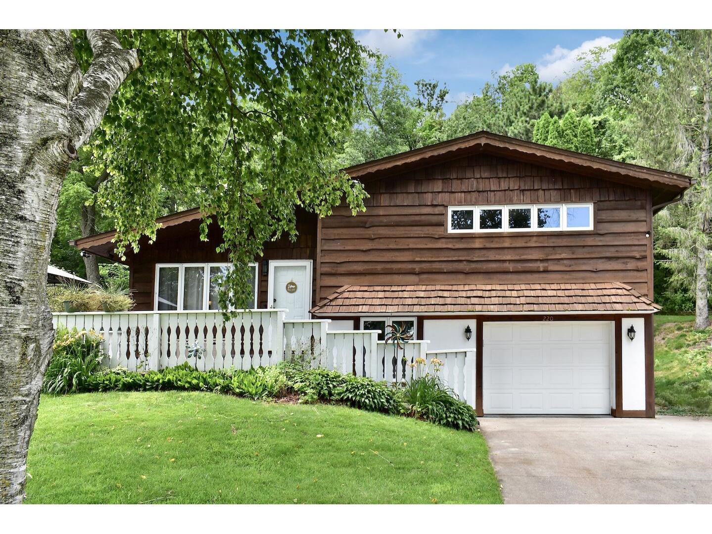 220 Birch Echo Goodview MN 55959 1882773 image1