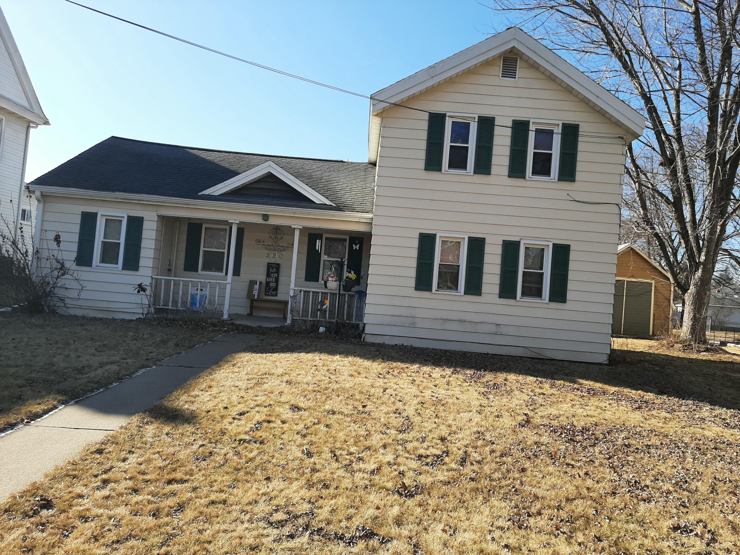 220 N Court Sparta WI 54656 1906386 image1