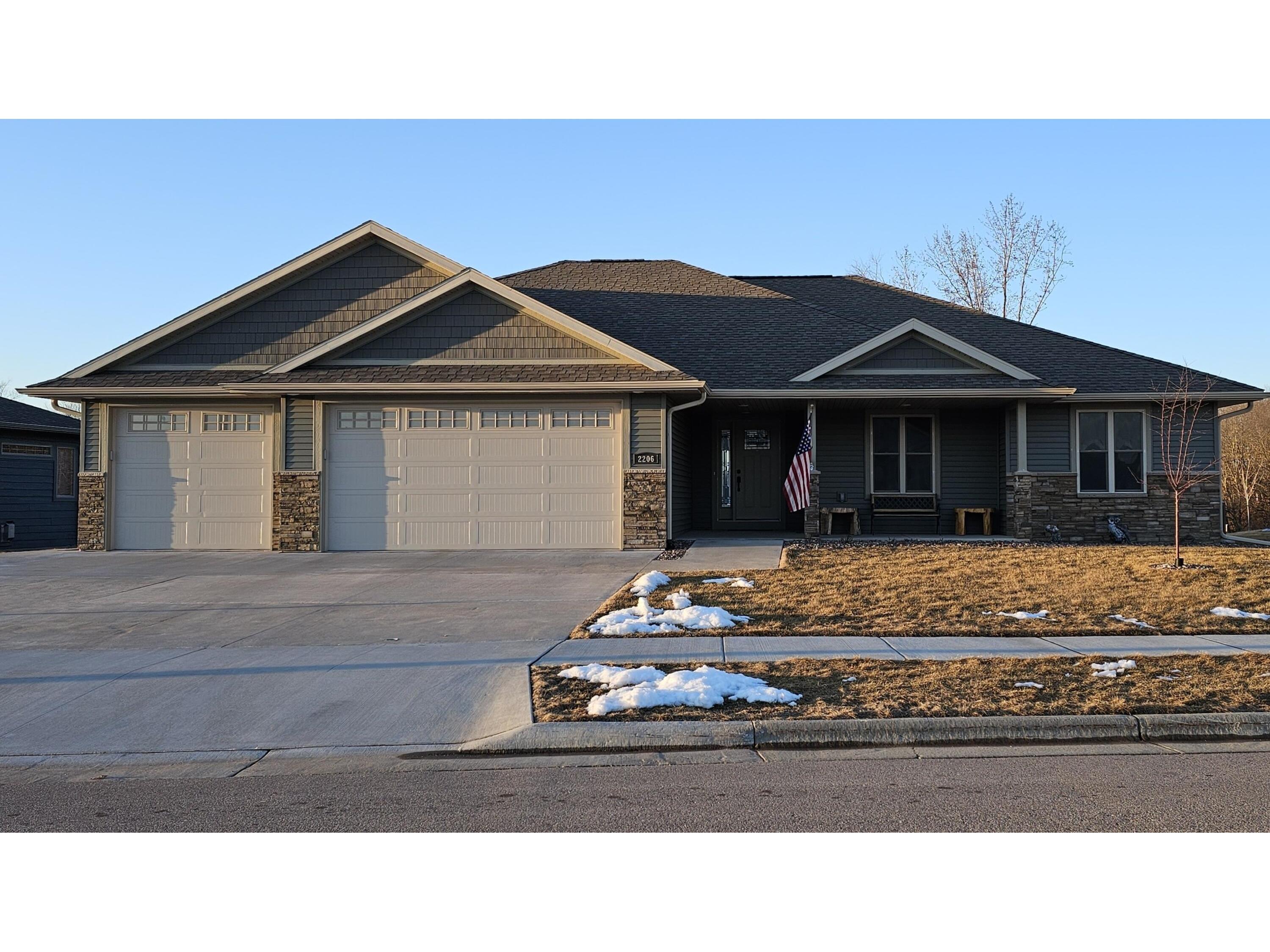 2206 Tom Anderson Bangor WI 54614 1909213 image1