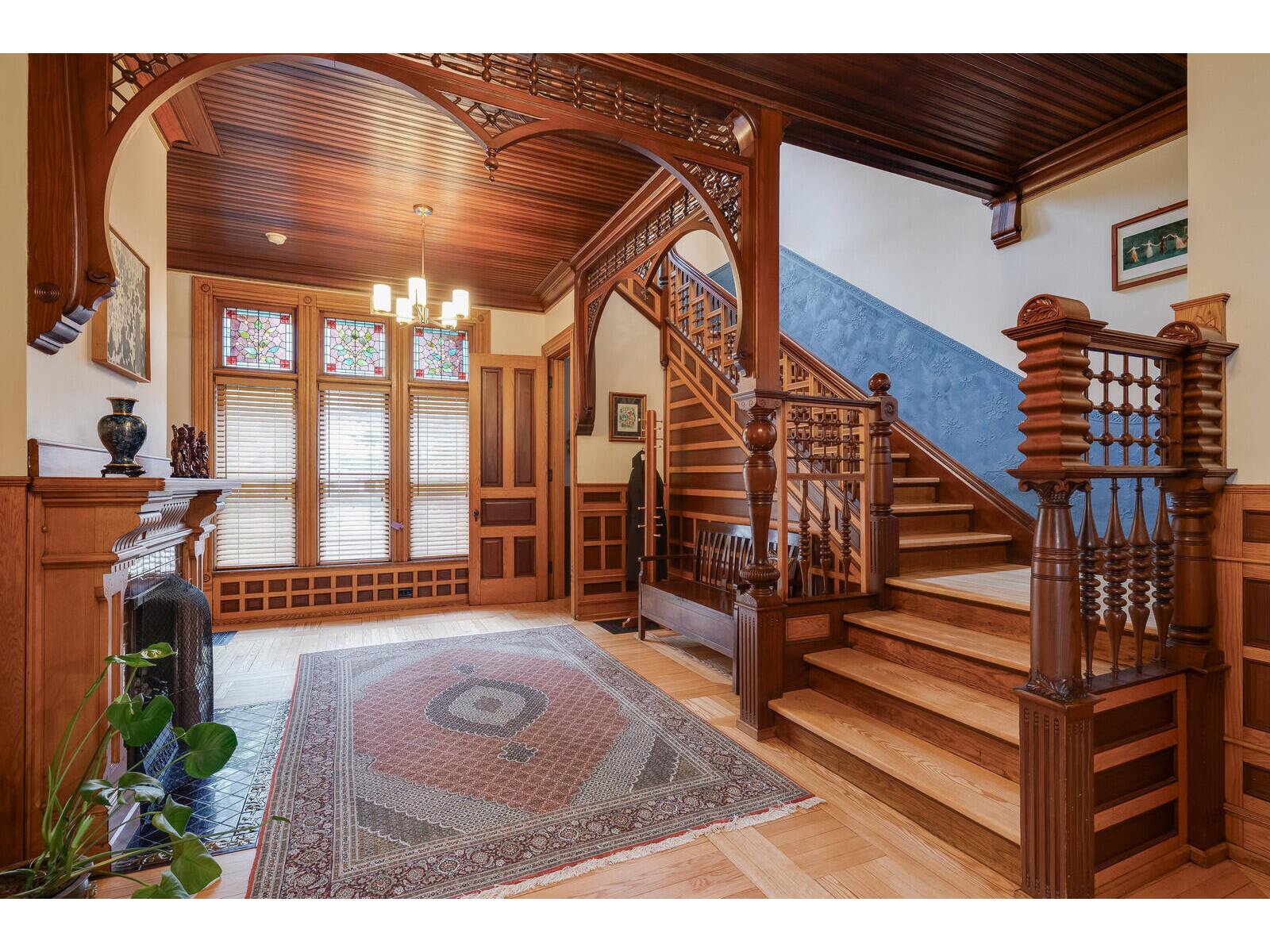 221 10th La Crosse WI 54601 1943068 image20