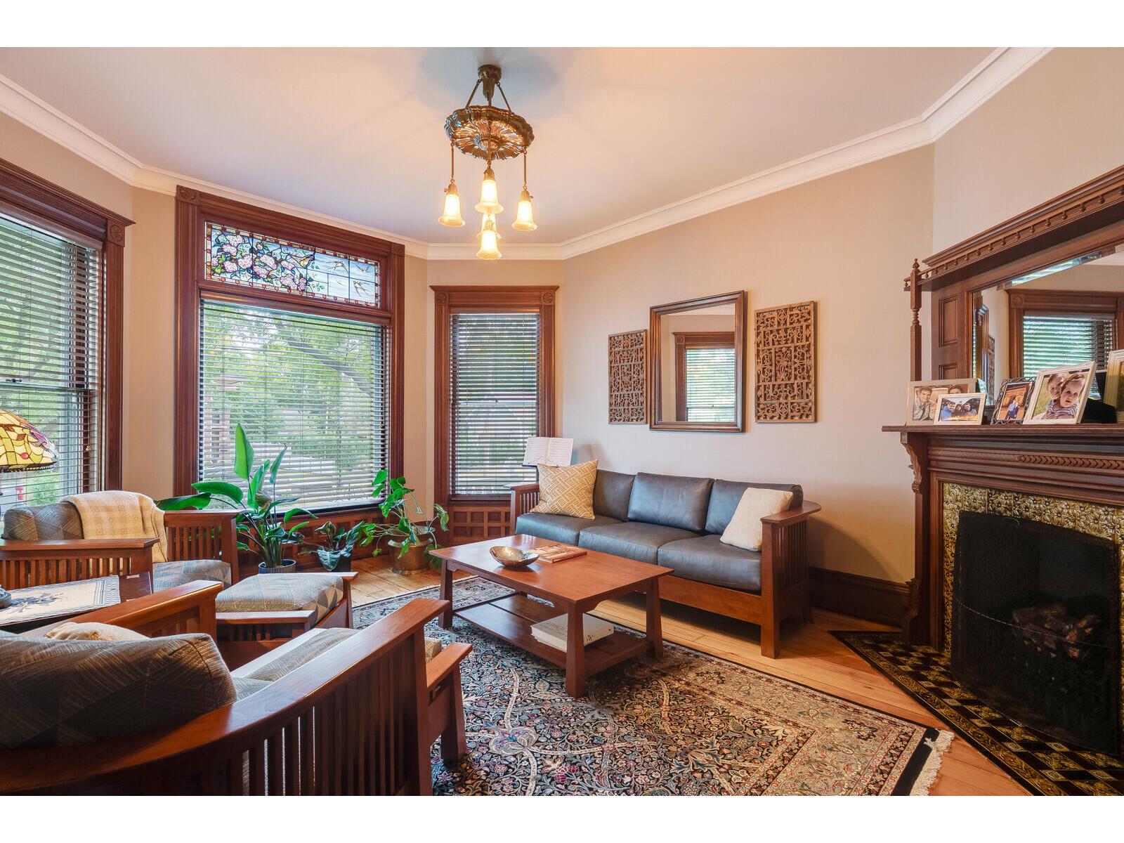 221 10th La Crosse WI 54601 1943068 image21