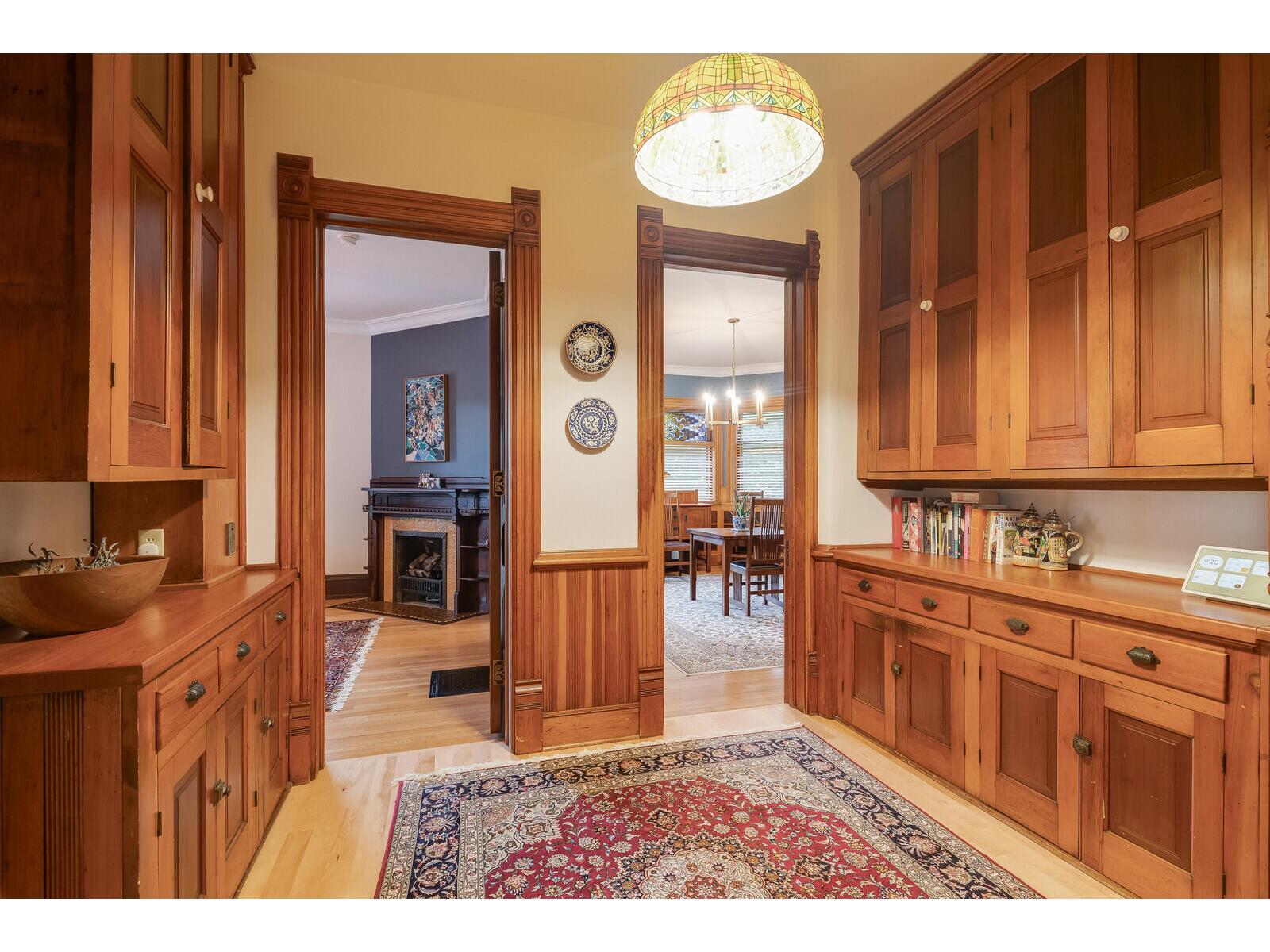 221 10th La Crosse WI 54601 1943068 image31