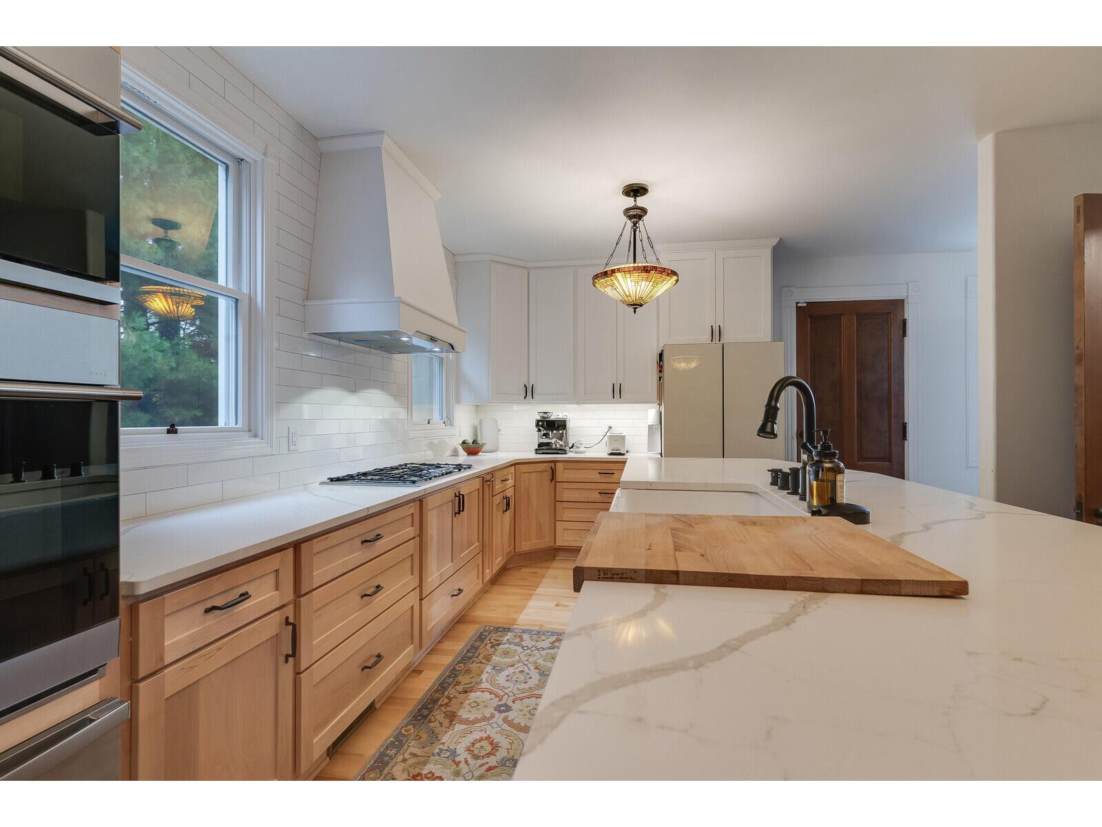 221 10th La Crosse WI 54601 1943068 image37