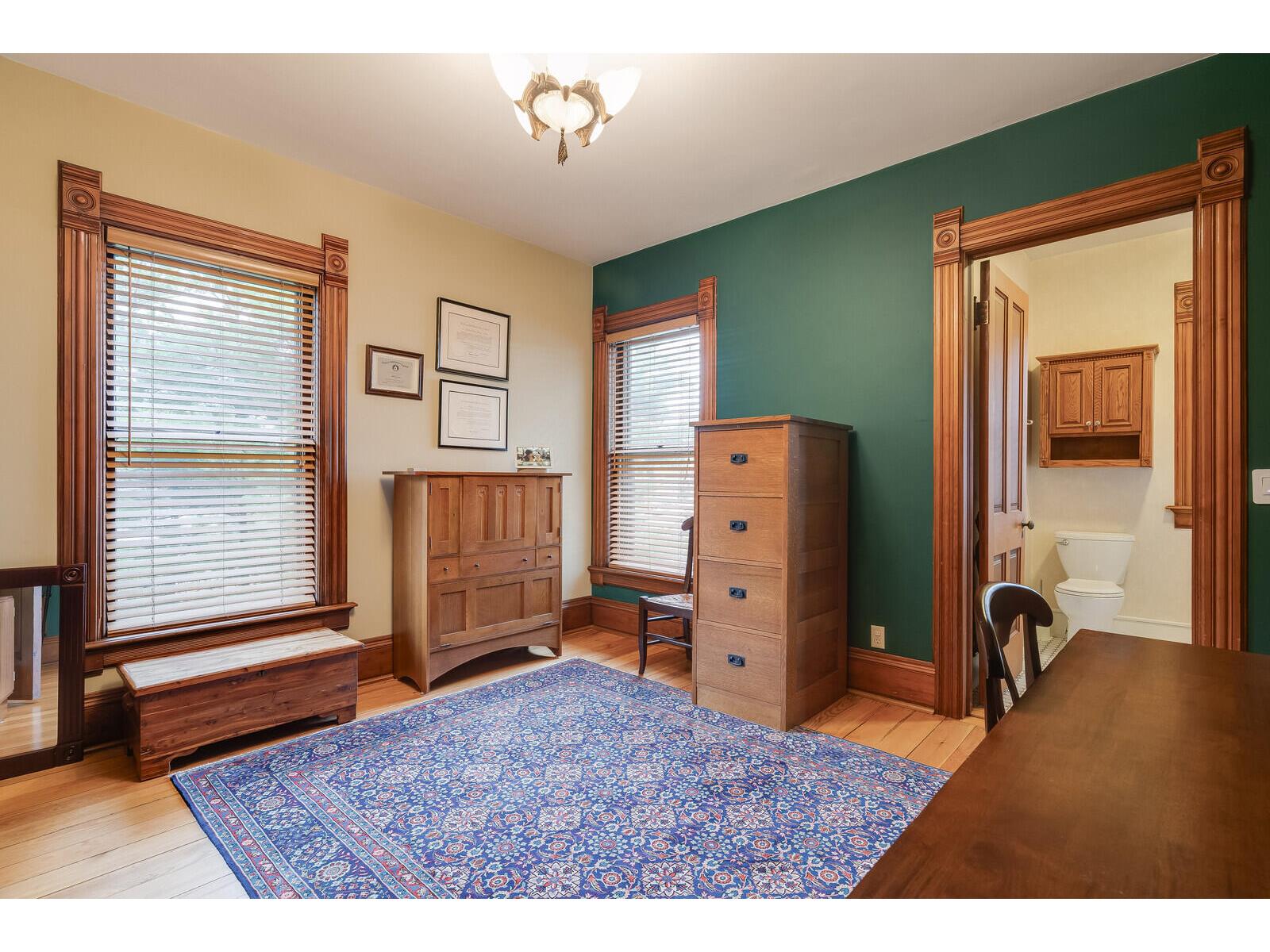 221 10th La Crosse WI 54601 1943068 image49