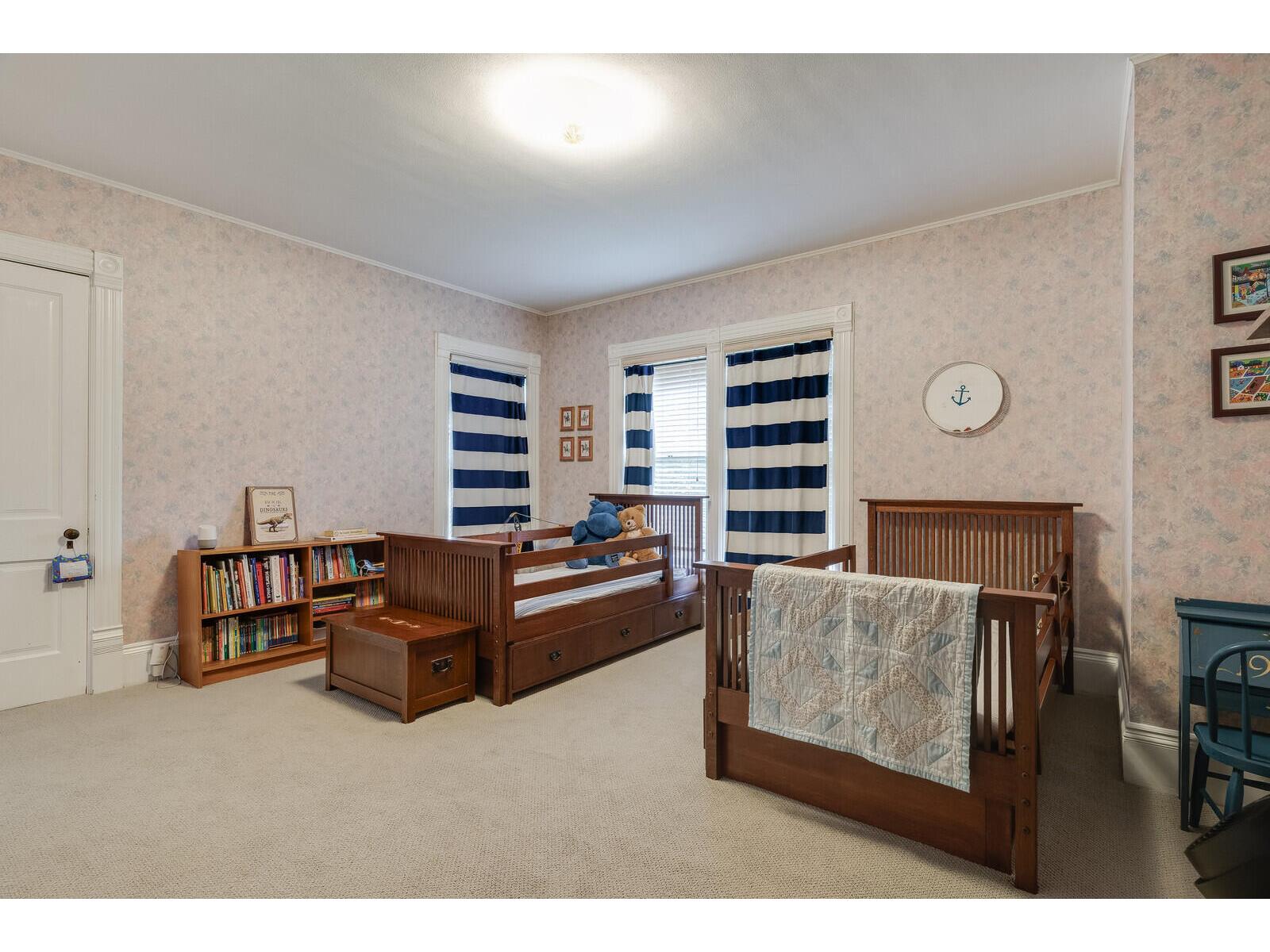 221 10th La Crosse WI 54601 1943068 image50