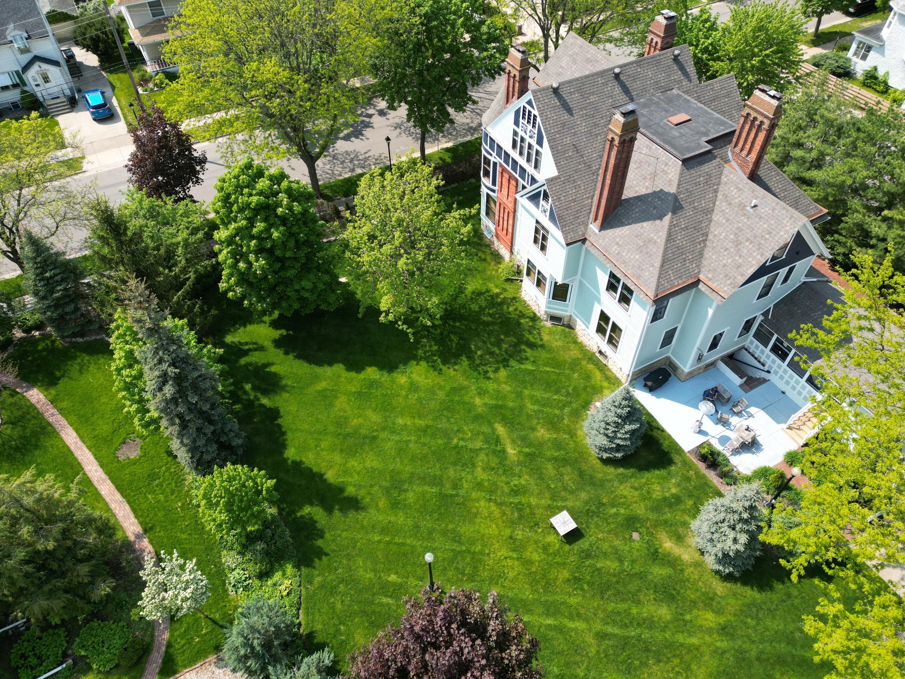 221 10th La Crosse WI 54601 1943068 image8