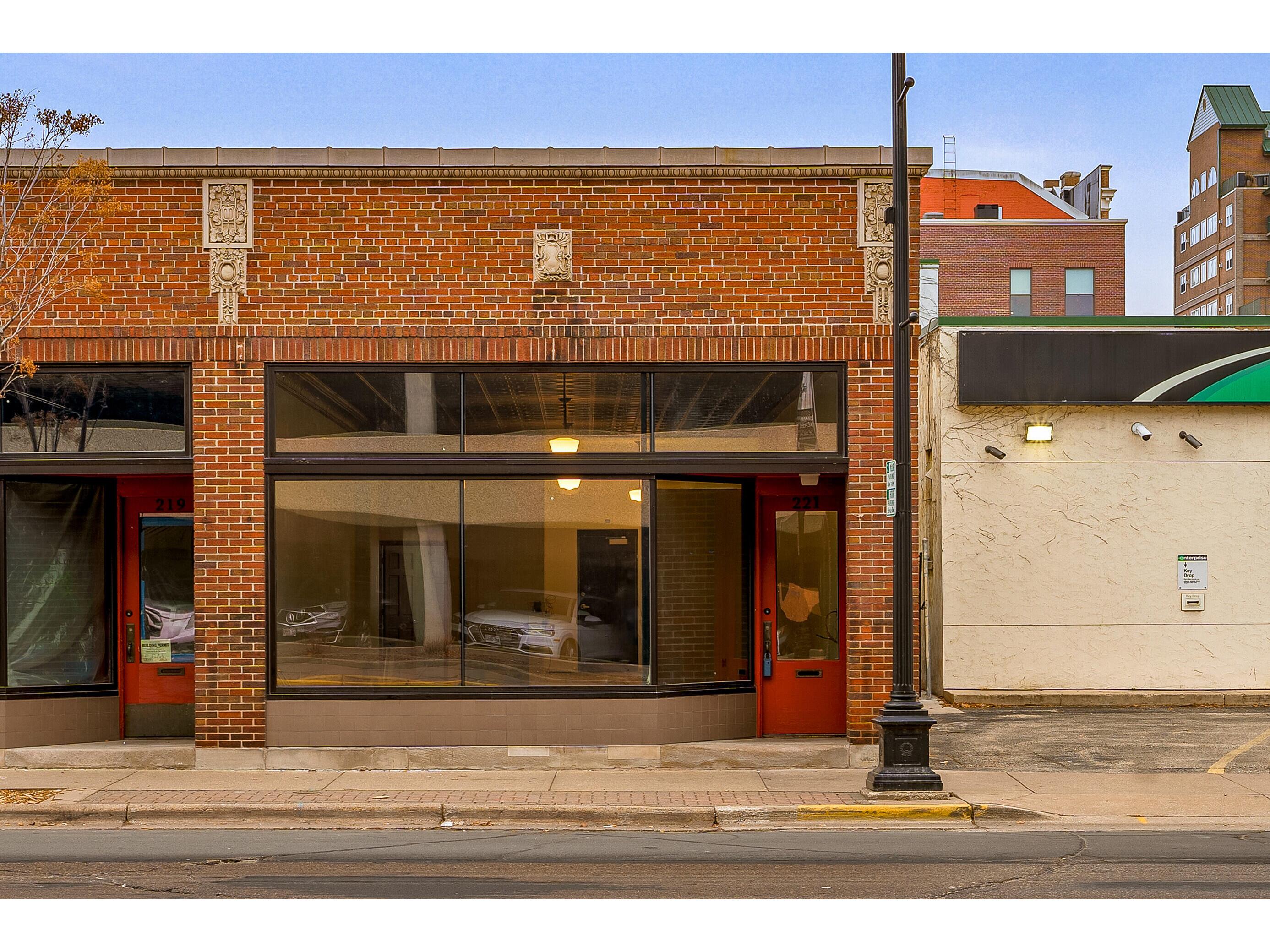 221 3rd La Crosse WI 54601 1861890 image2