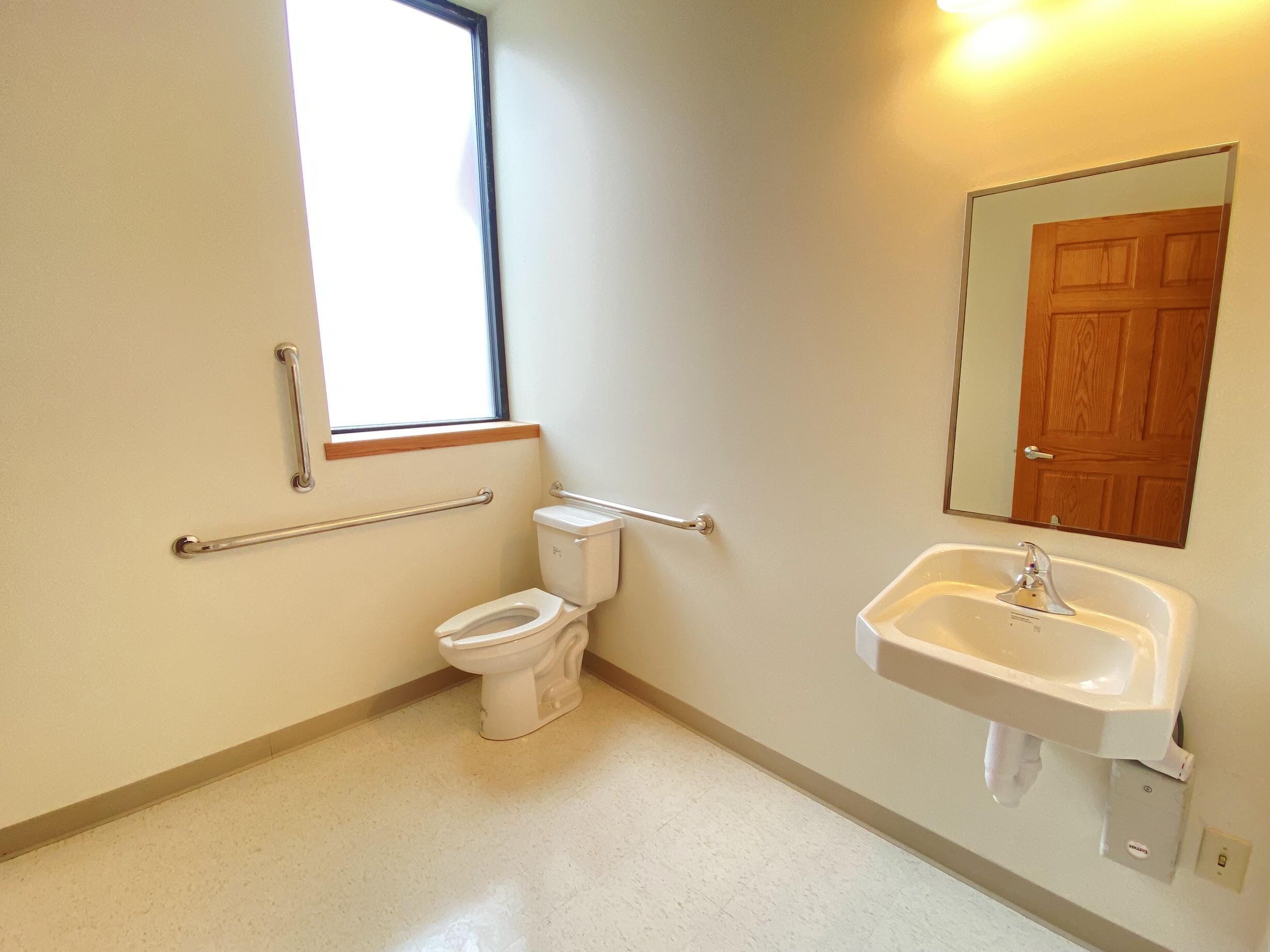 221 3rd La Crosse WI 54601 1861890 image5